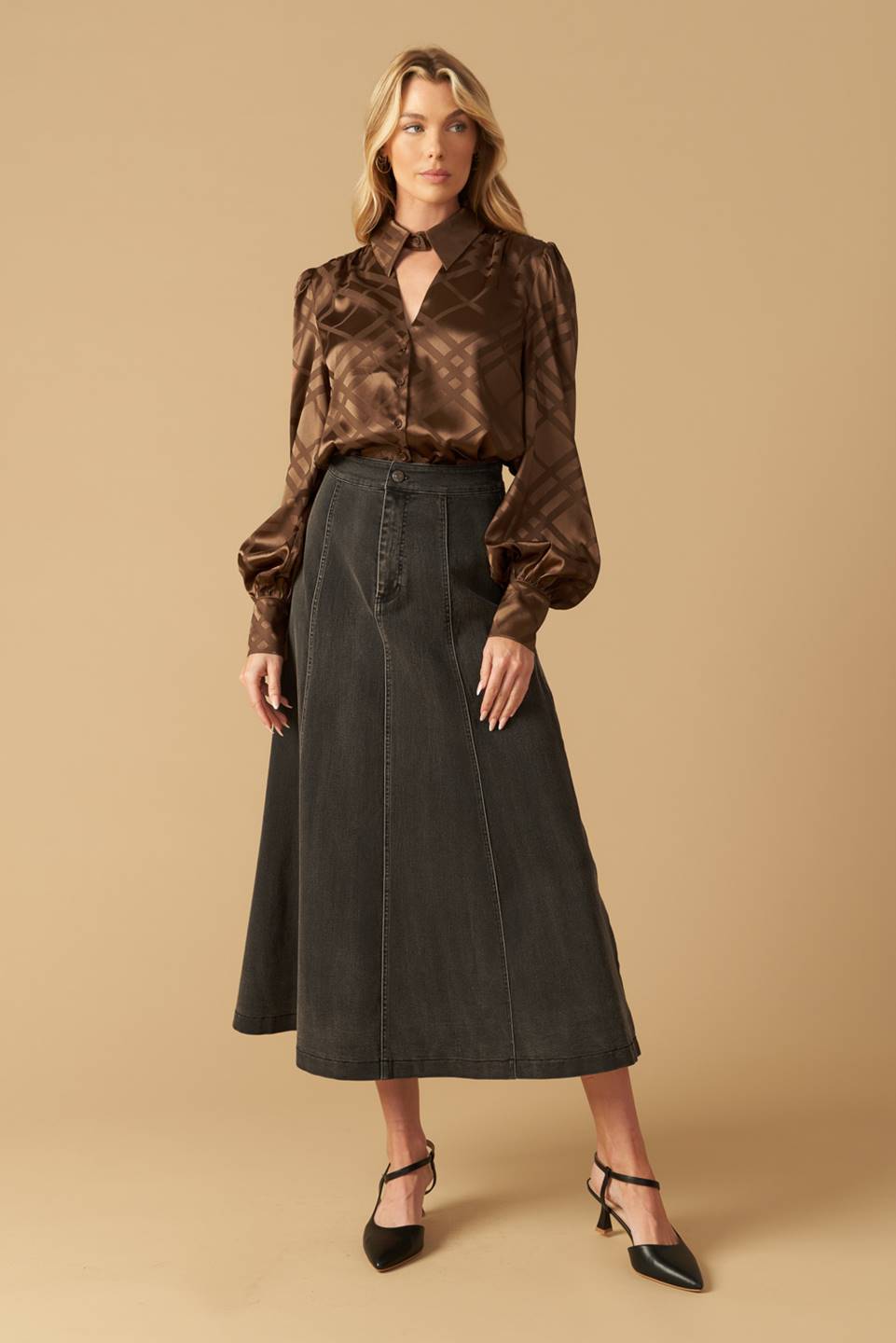 TOP DE SATÉN TEJIDO THE ART OF BALANCE