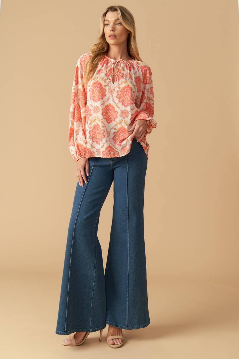 BLUSA TECIDA INTO THE NIGHT