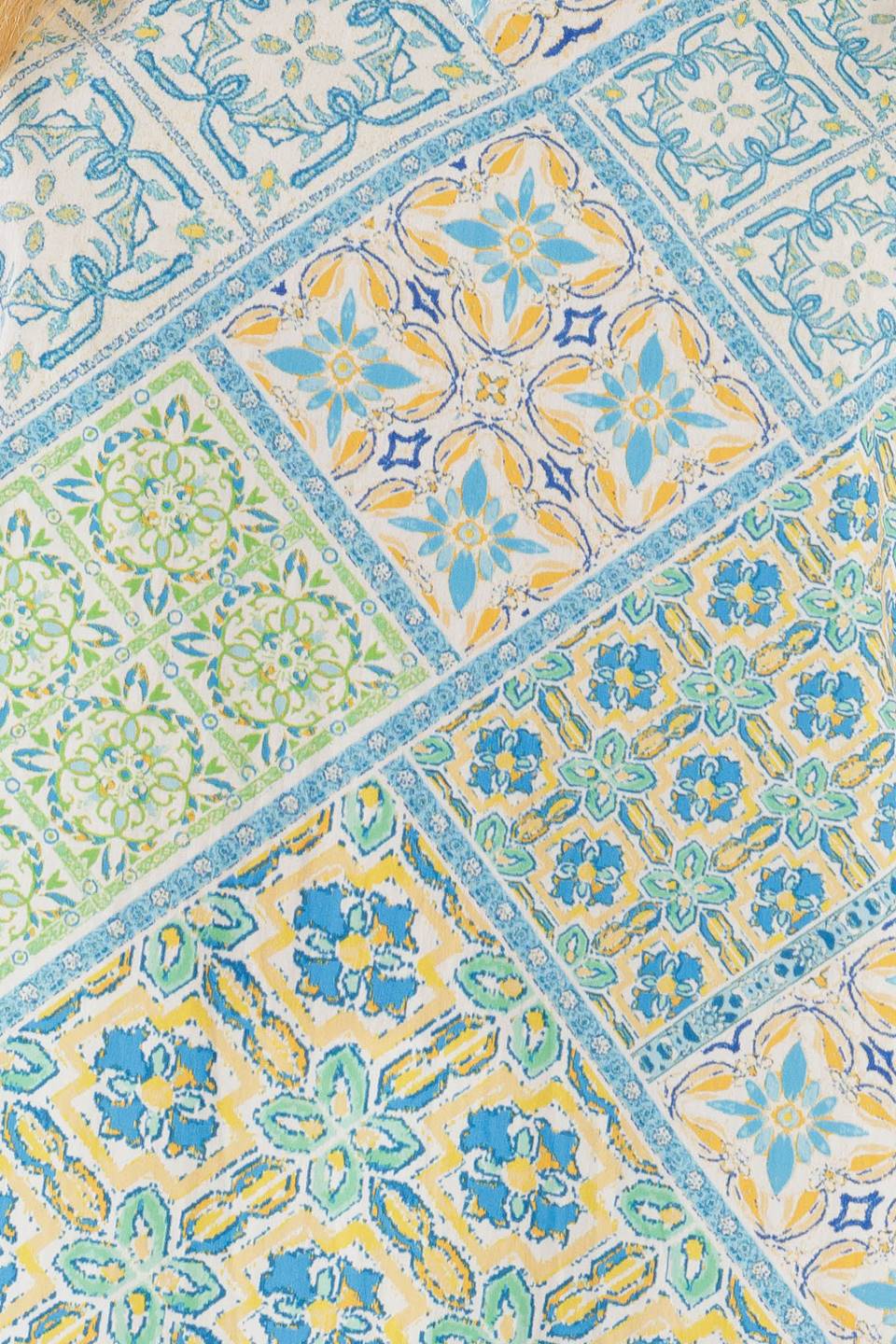 CONHEÇA-ME TÃO BEM BLUSA TECIDA