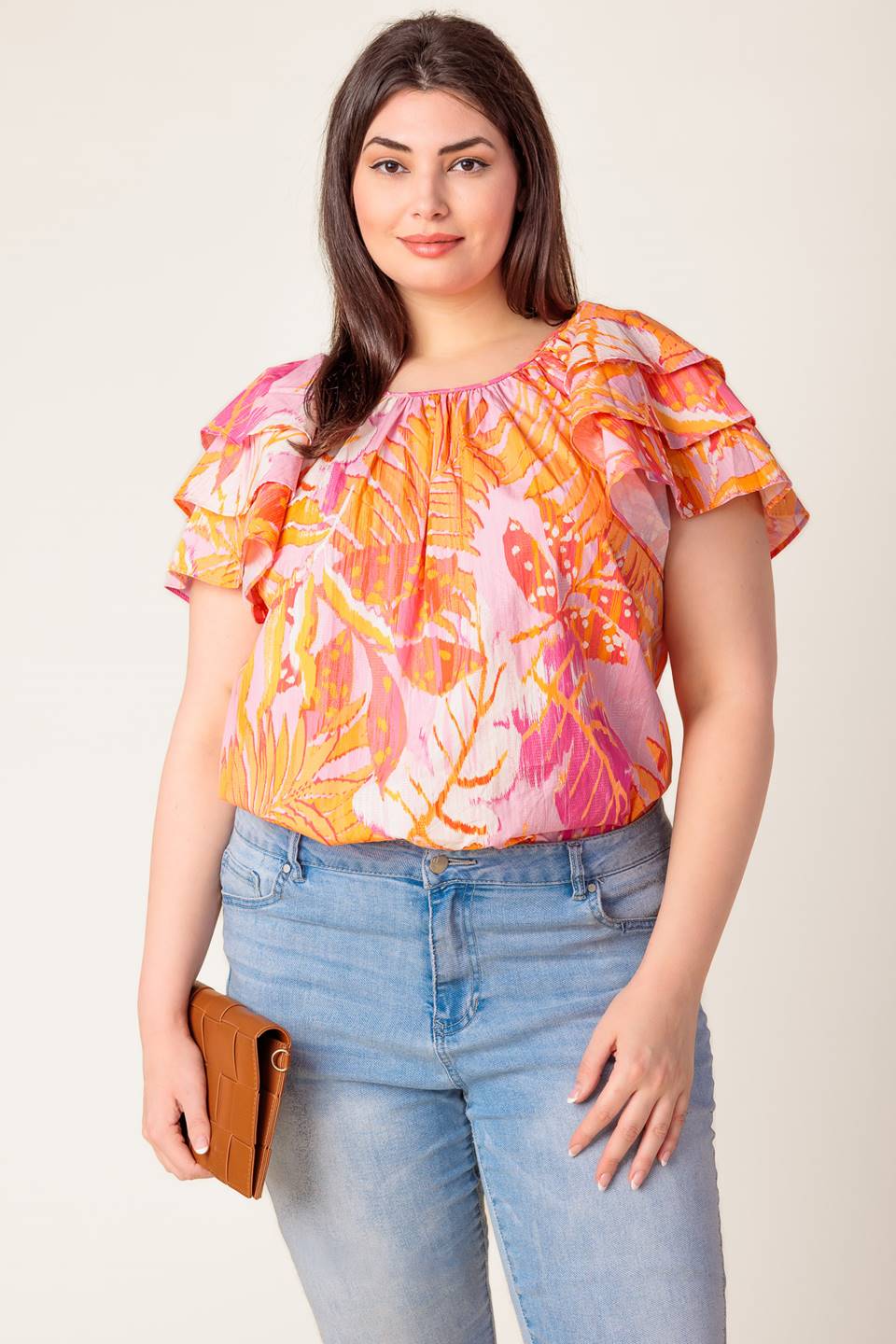 Blusa de tecido rosa brilhante para o entardecer