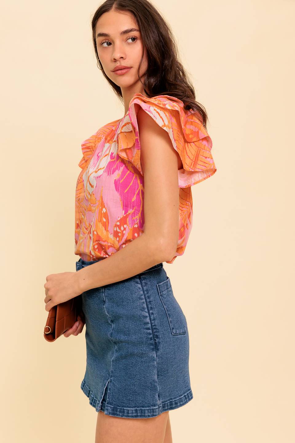 Blusa de tecido rosa brilhante para o entardecer