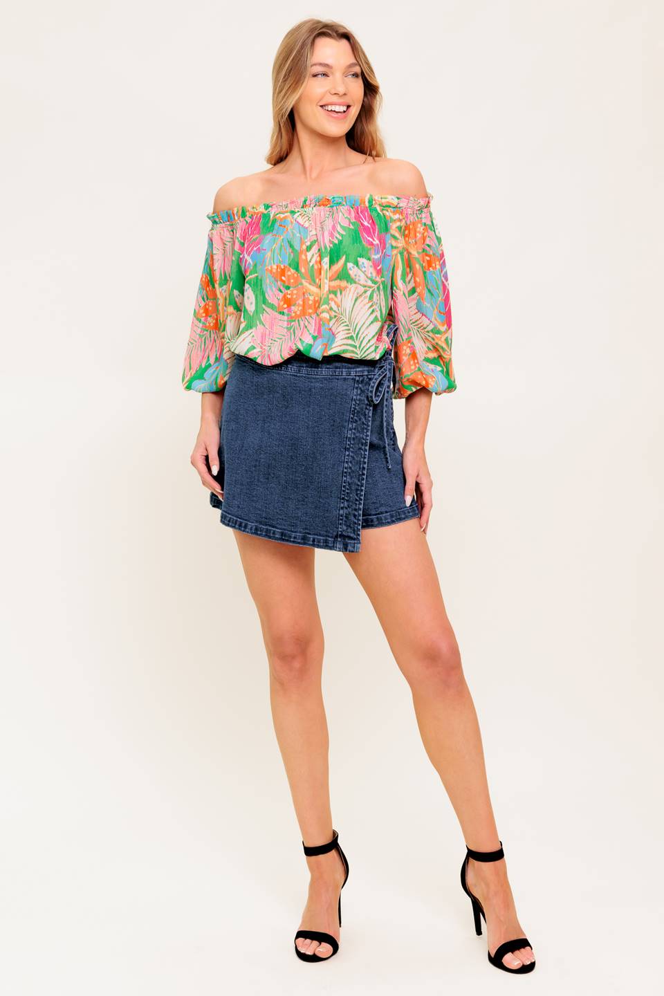 Top tejido verde con la frase "Voto de amor"