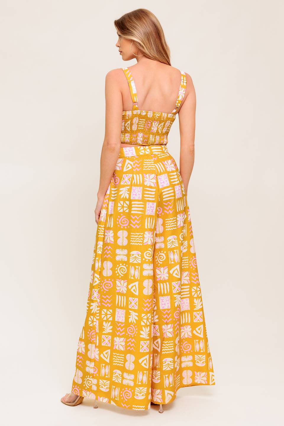 Conjunto Pretty Meadow de blusa e calça em tecido plano