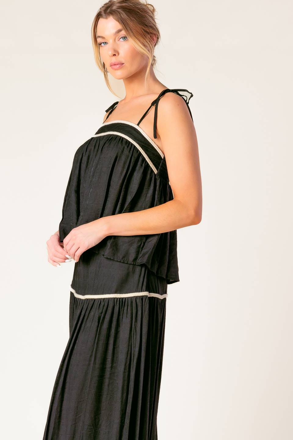 DIVIDE AND CONTOUR WOVEN TOP AND SKIRT SET - MaraFormigone