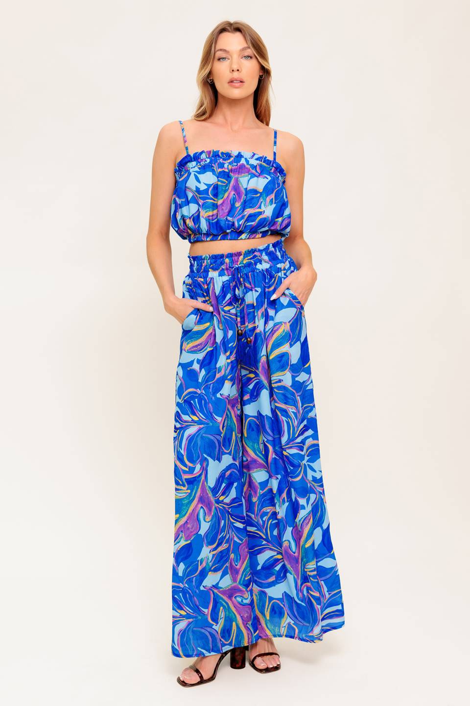 CHERISHED KISS BLUE WOVEN TOP AND PANTS SET - MaraFormigone