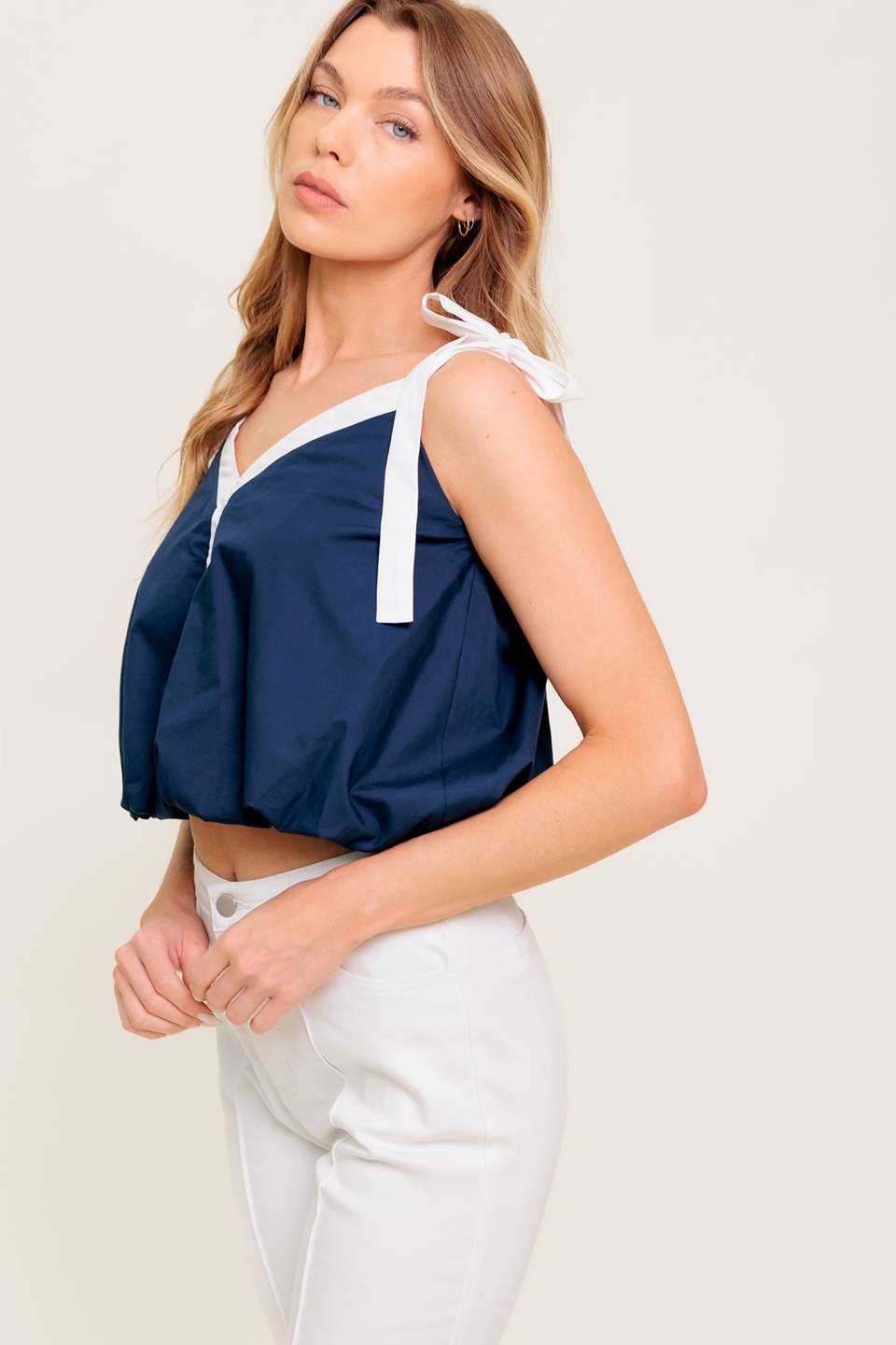 TOP TEJIDO CON AROMA A PRIMAVERA