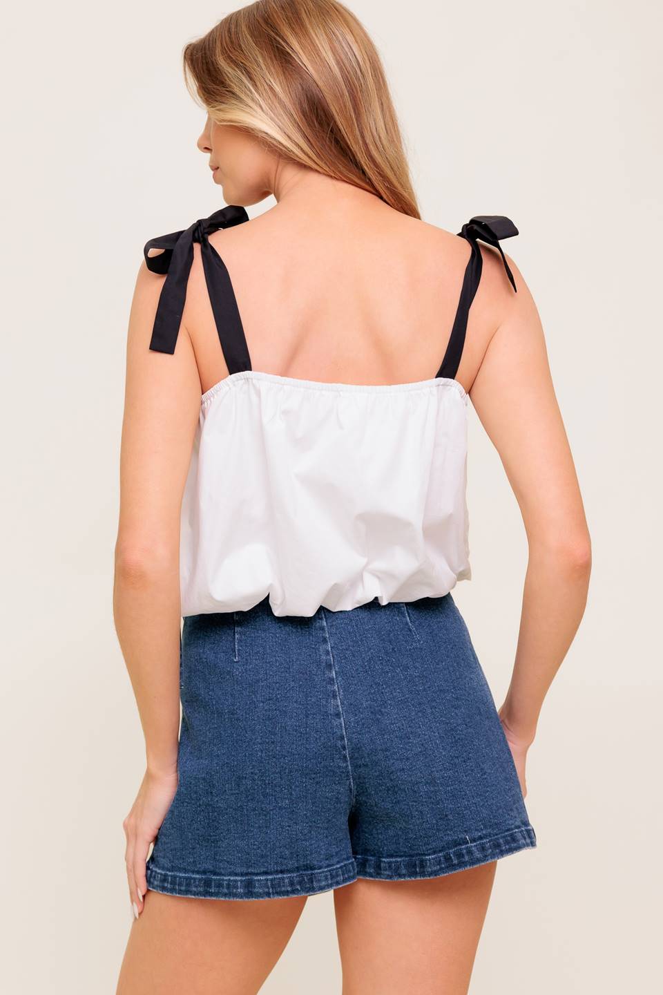 TOP TEJIDO CON AROMA A PRIMAVERA