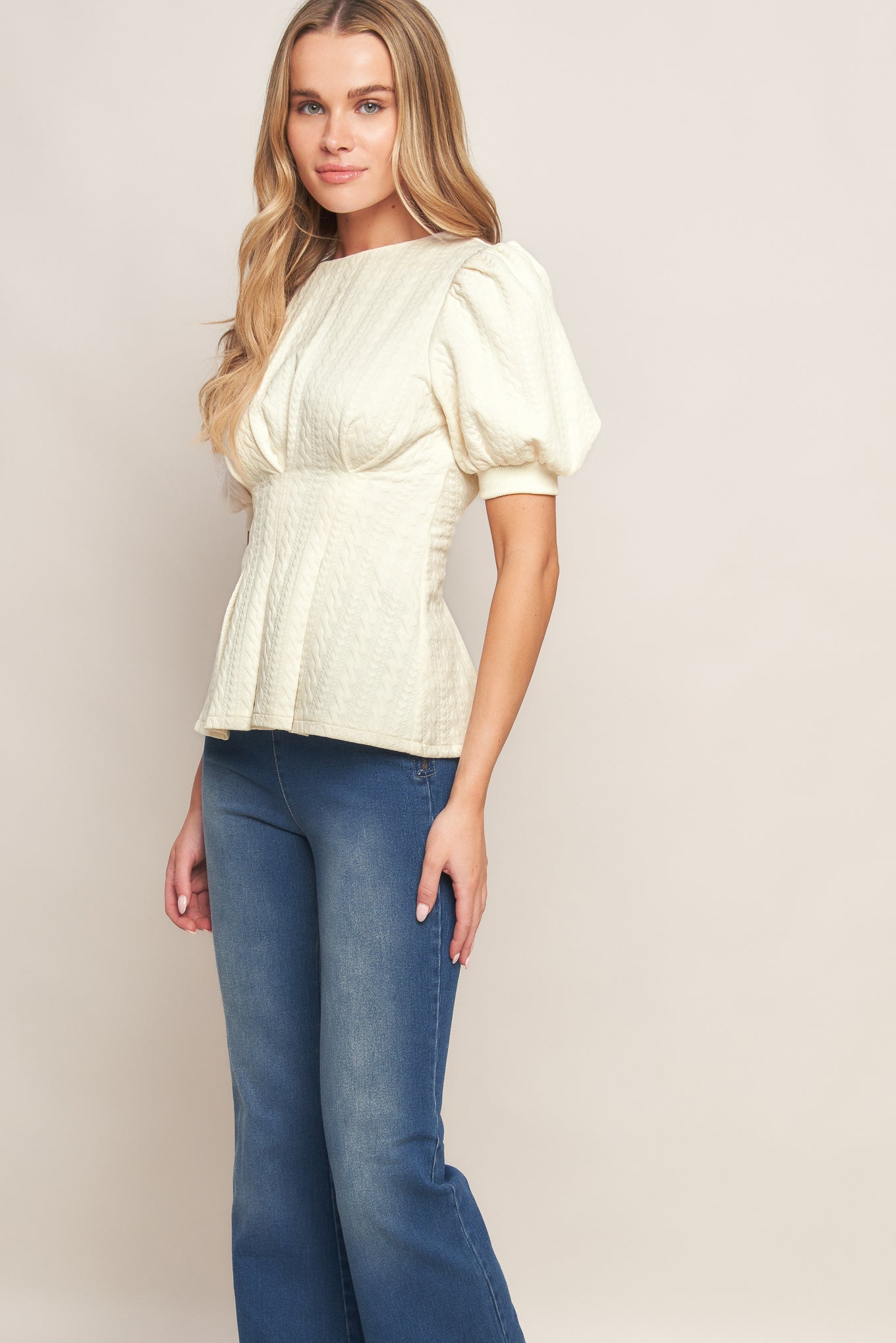 CREAM TWIST WOVEN TOP - MaraFormigone