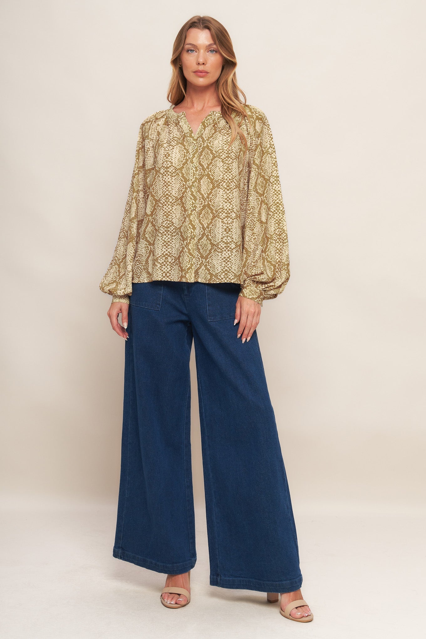 Top tejido color topo estilo retro chic