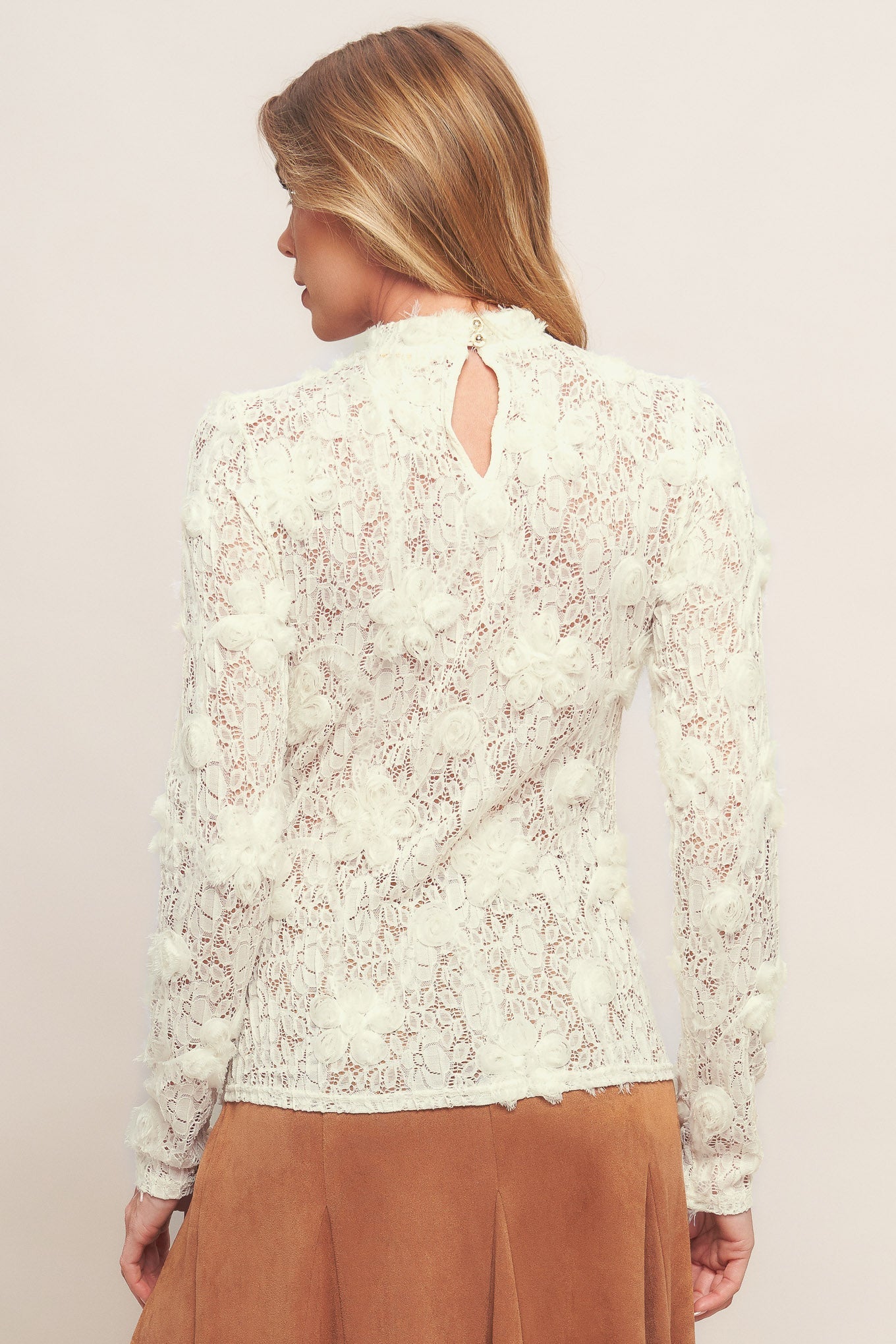 TOP DE SUÉTER FLORAL TRANSPARENTE ROMÁNTICO