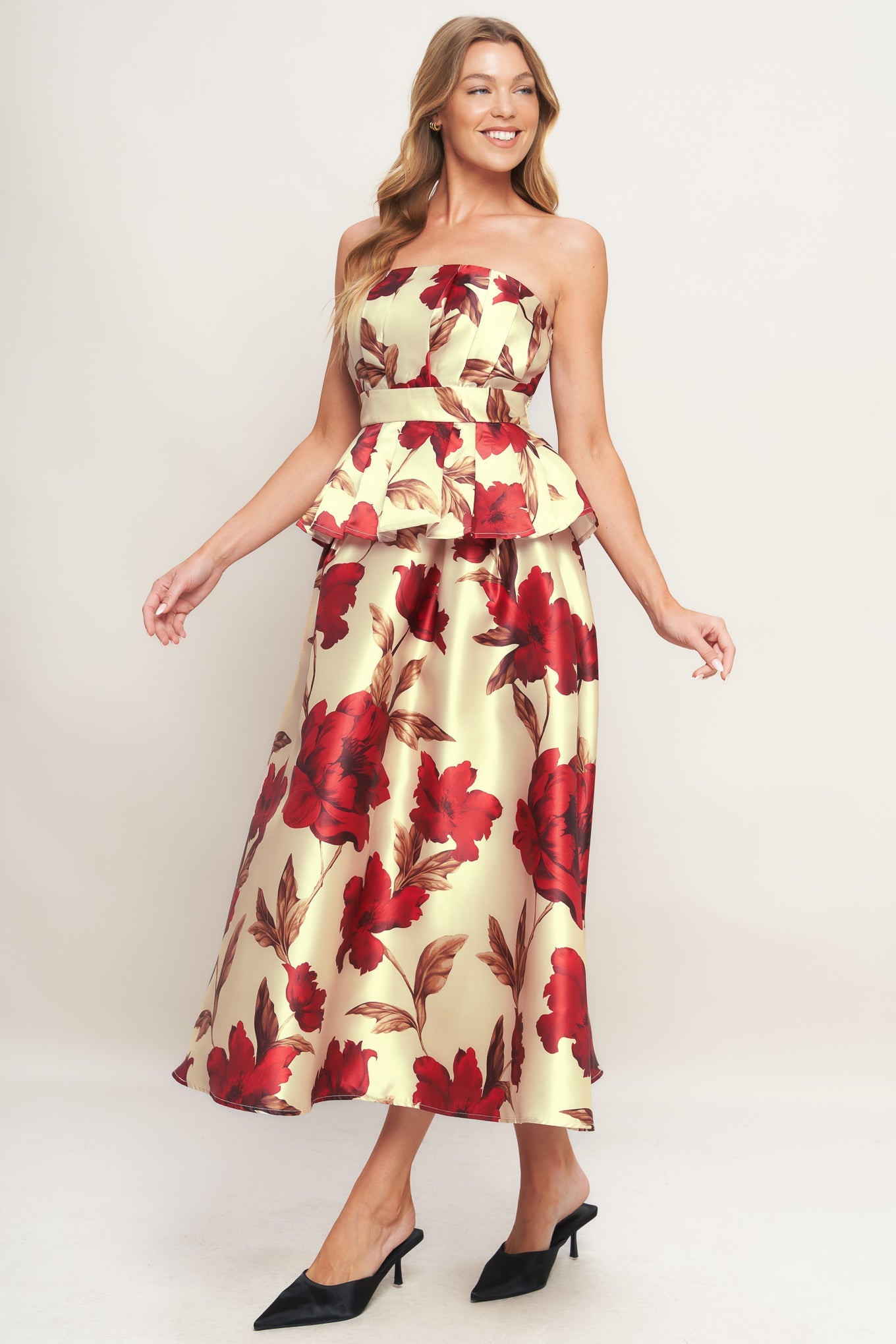 HOLIDAY BLOSSOM WOVEN TOP - MaraFormigone