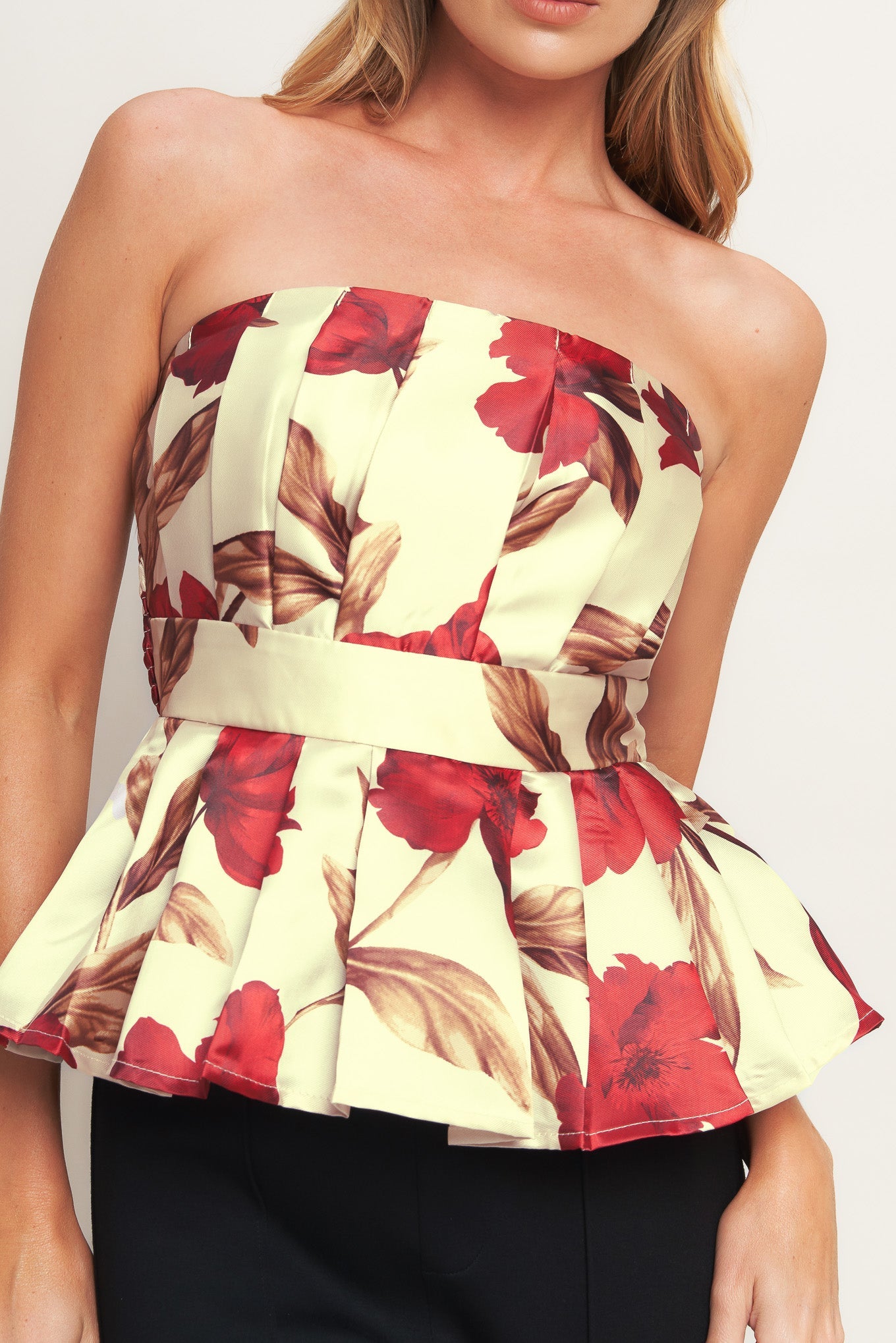 HOLIDAY BLOSSOM WOVEN TOP - MaraFormigone