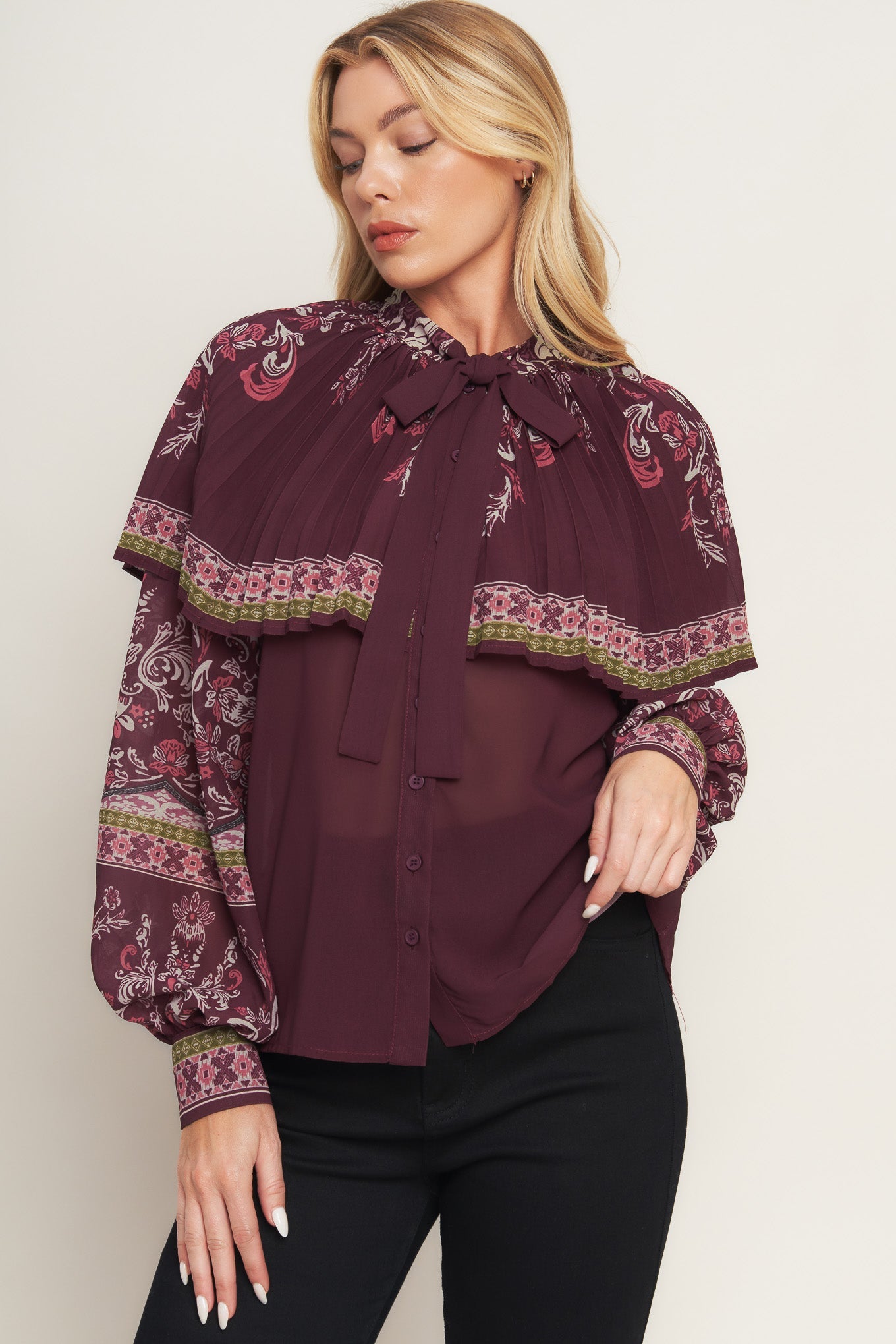 BLUSA TECIDA DE CEREJA ASTECA