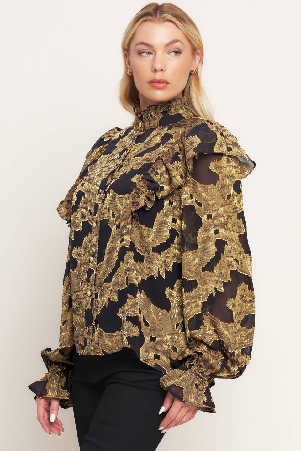 TOP TEJIDO CON BRILLO DE SOMBRA