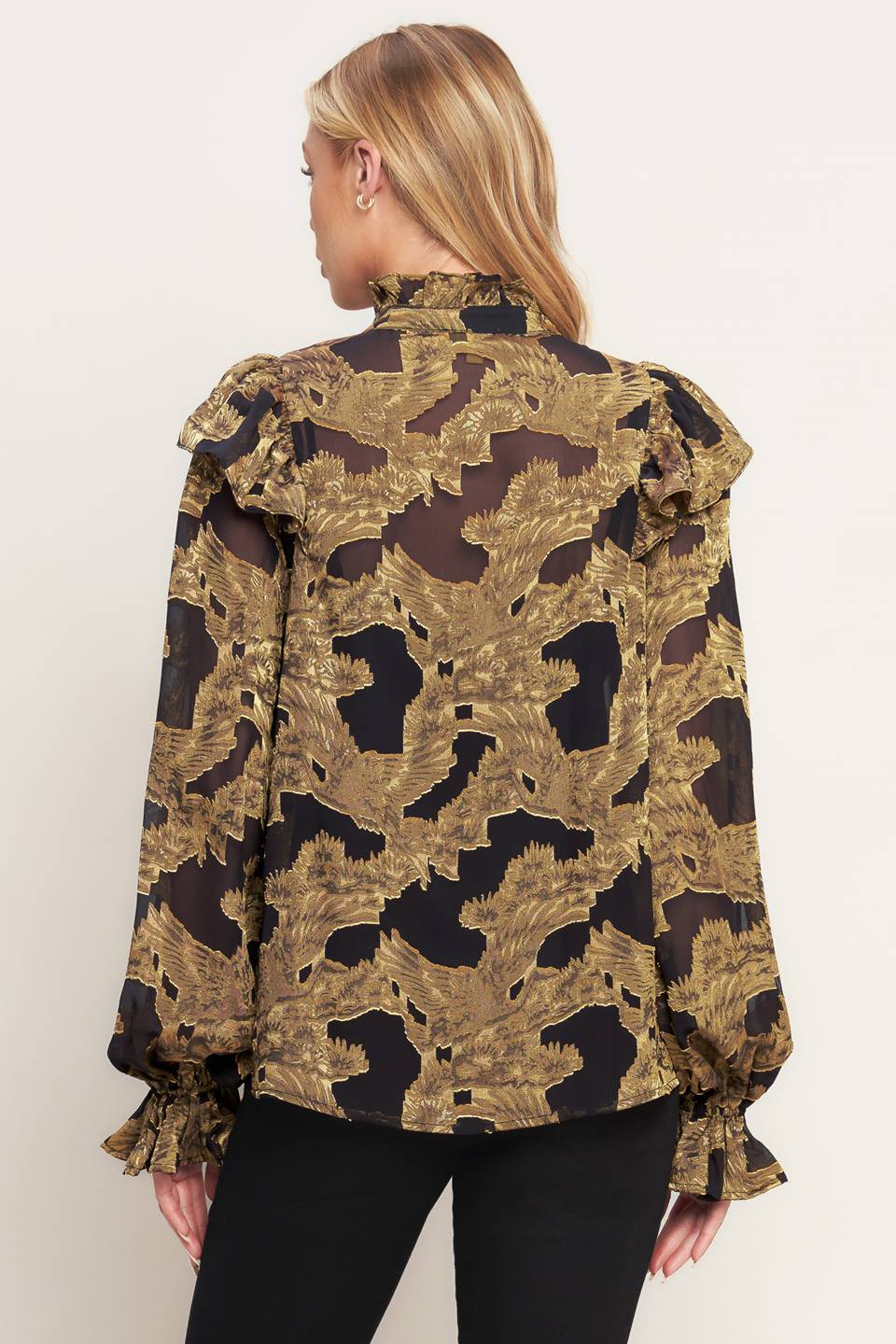 TOP TEJIDO CON BRILLO DE SOMBRA