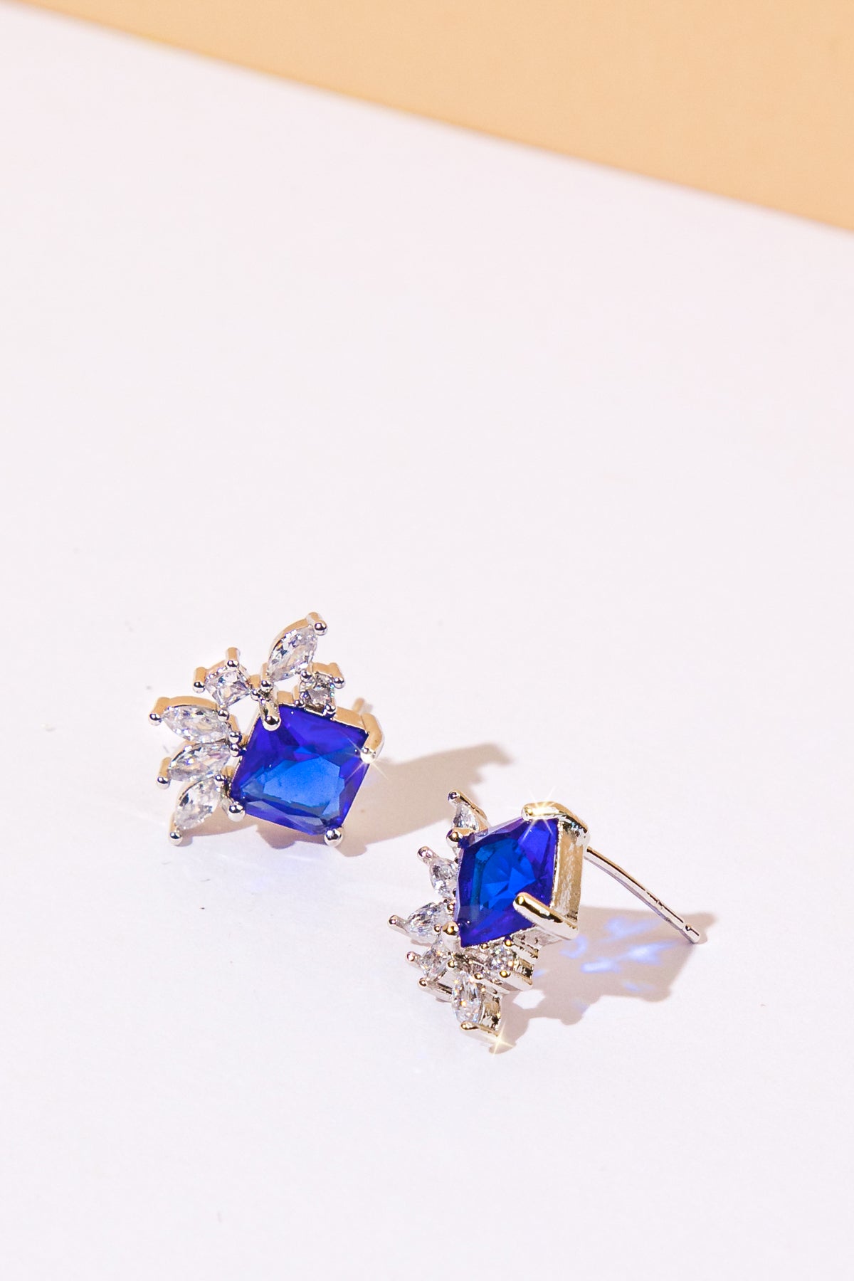 STILL IN LOVE EARRINGS - MaraFormigone