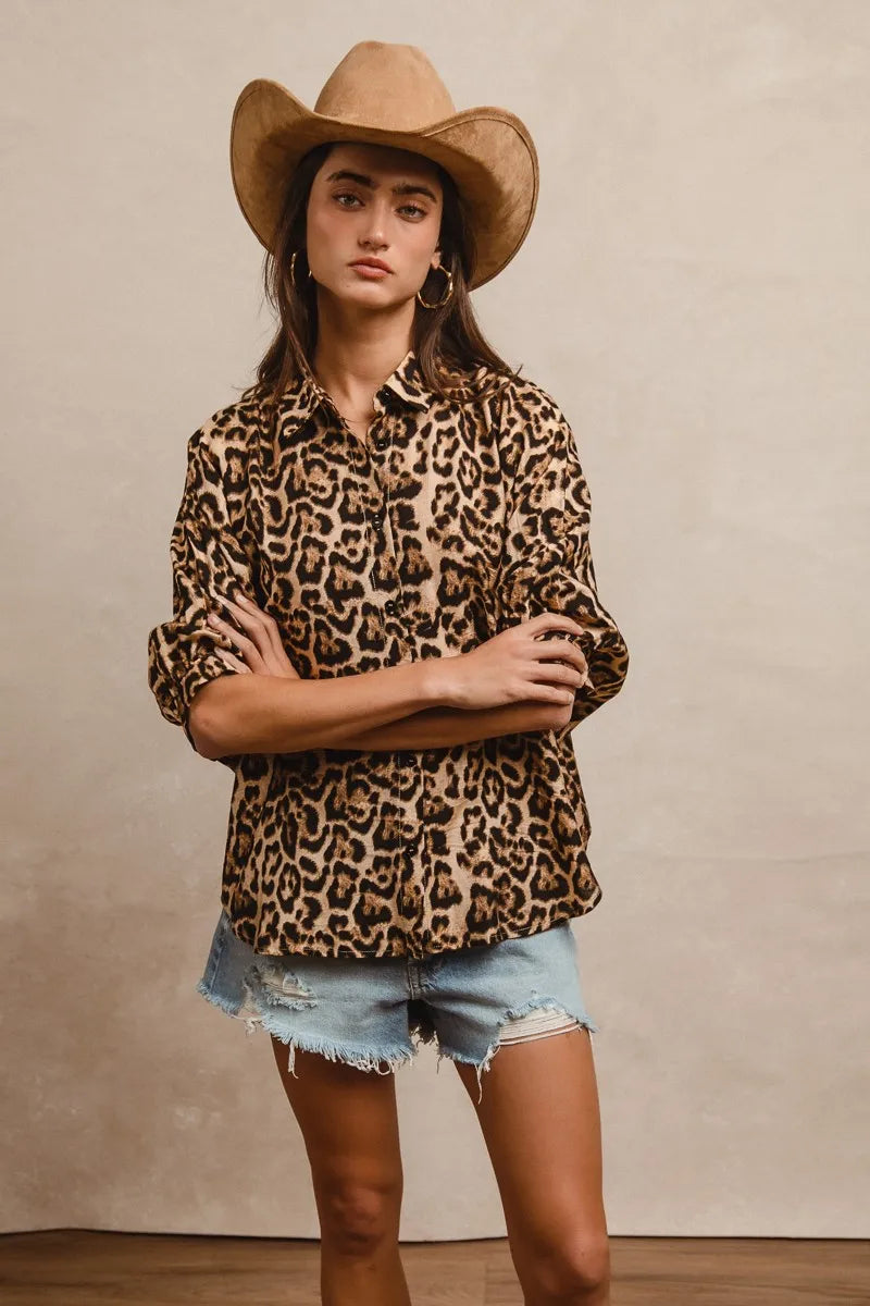 BiBi Leopard Prints Overseized Short Sleeves Top.