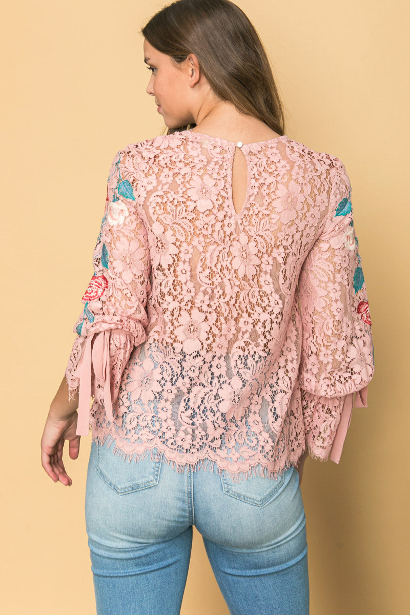 EMBROIDERED LACE TOP - MaraFormigone