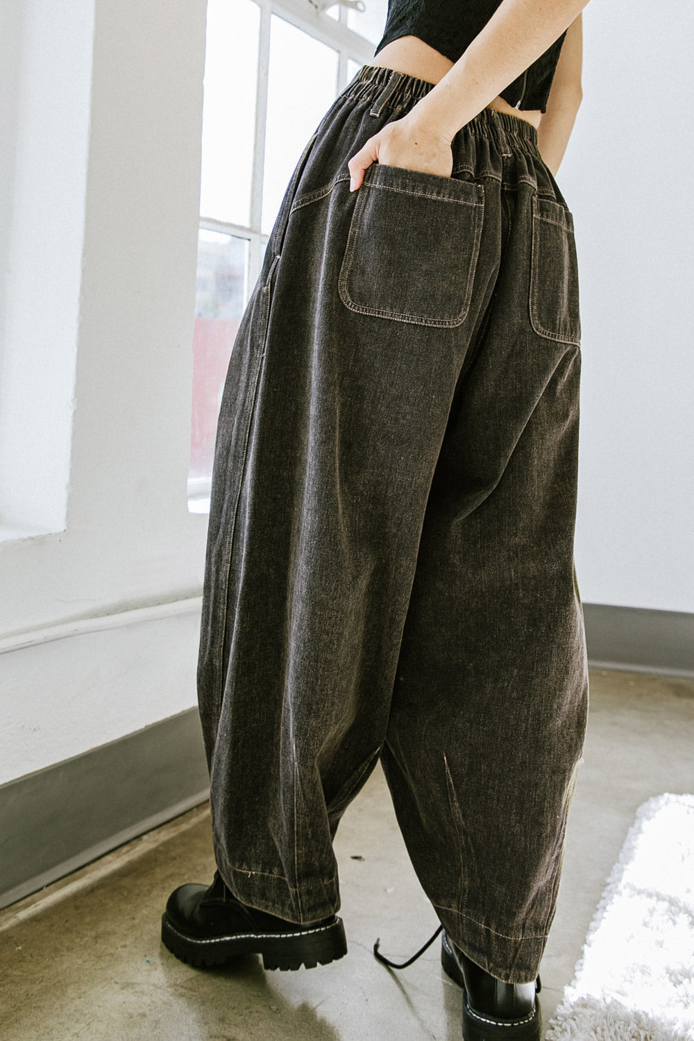 STUCK IN YOUR WAYS DENIM PANTS - MaraFormigone