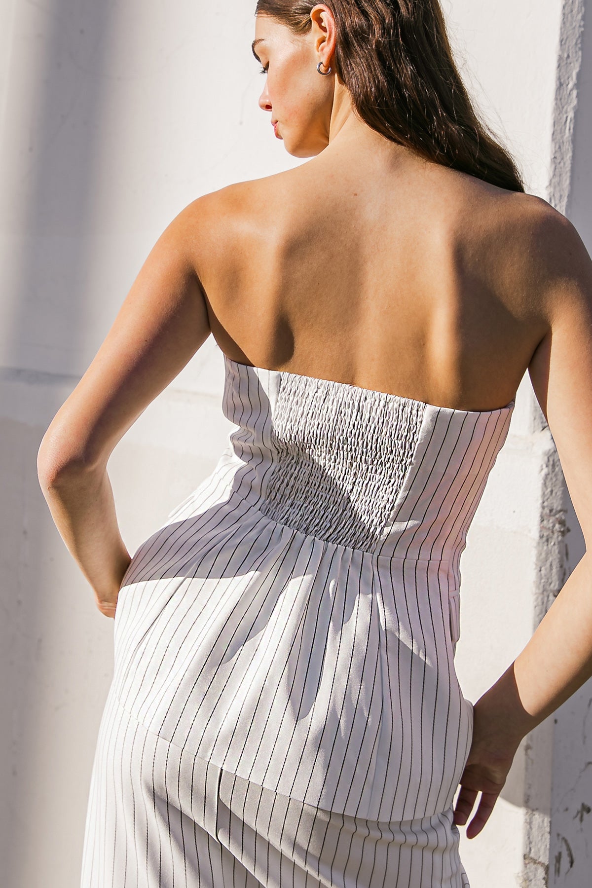 BLUSA DE TECIDO SEM ÚNICAS