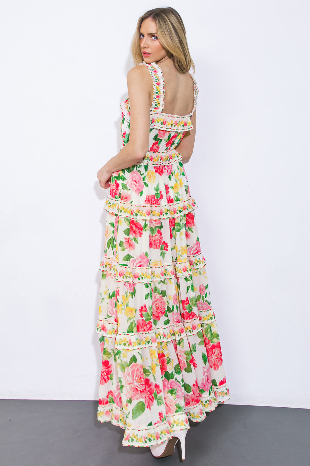 PULLING HEARTSTRINGS WOVEN MAXI DRESS - MaraFormigone