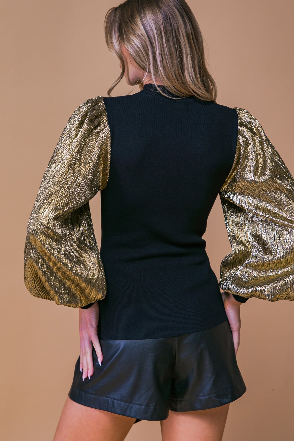 BLUSA DE SUÉTER LOVELY ESSENCE