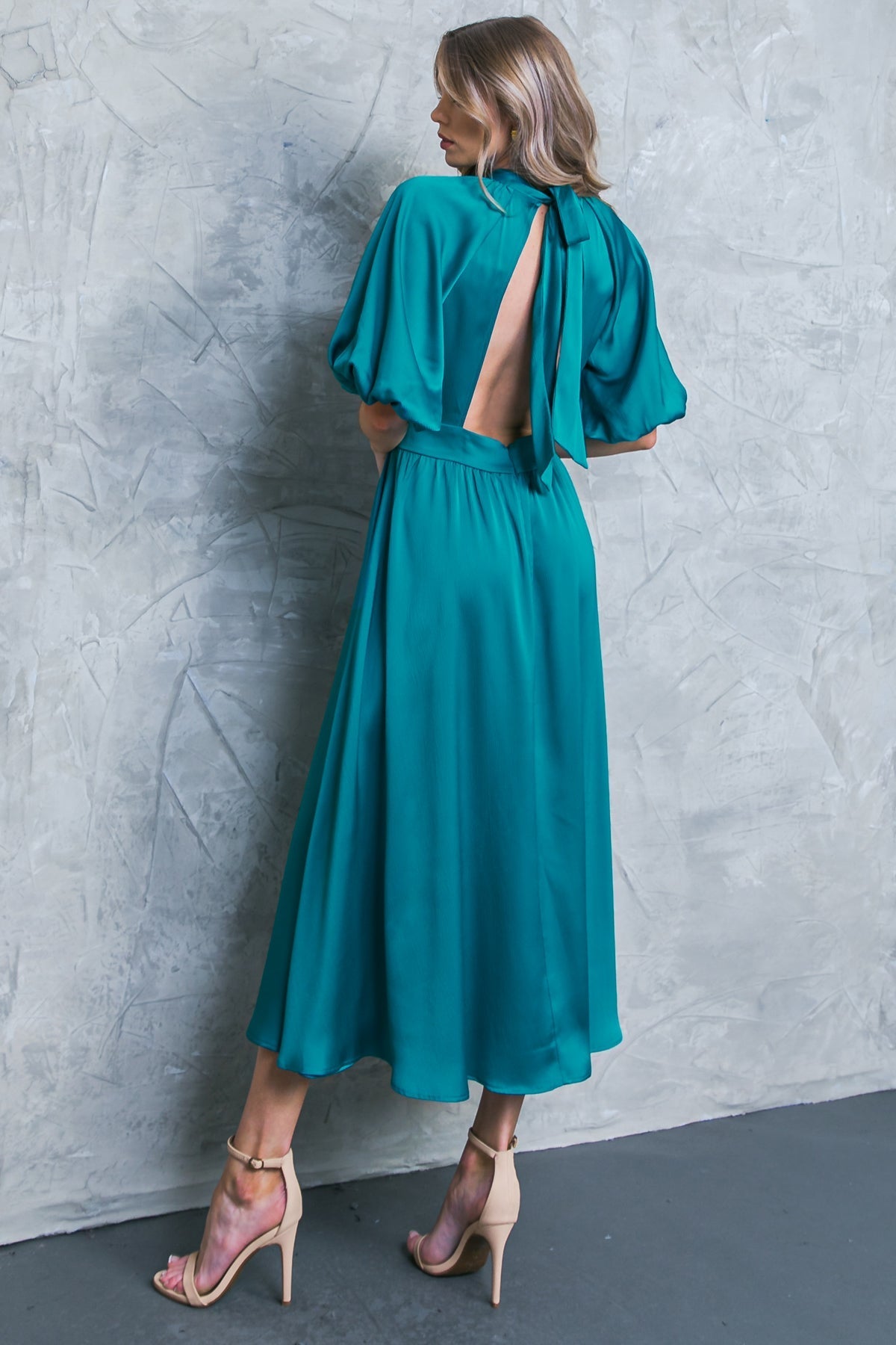 PETAL PROWESS WOVEN MIDI DRESS - MaraFormigone