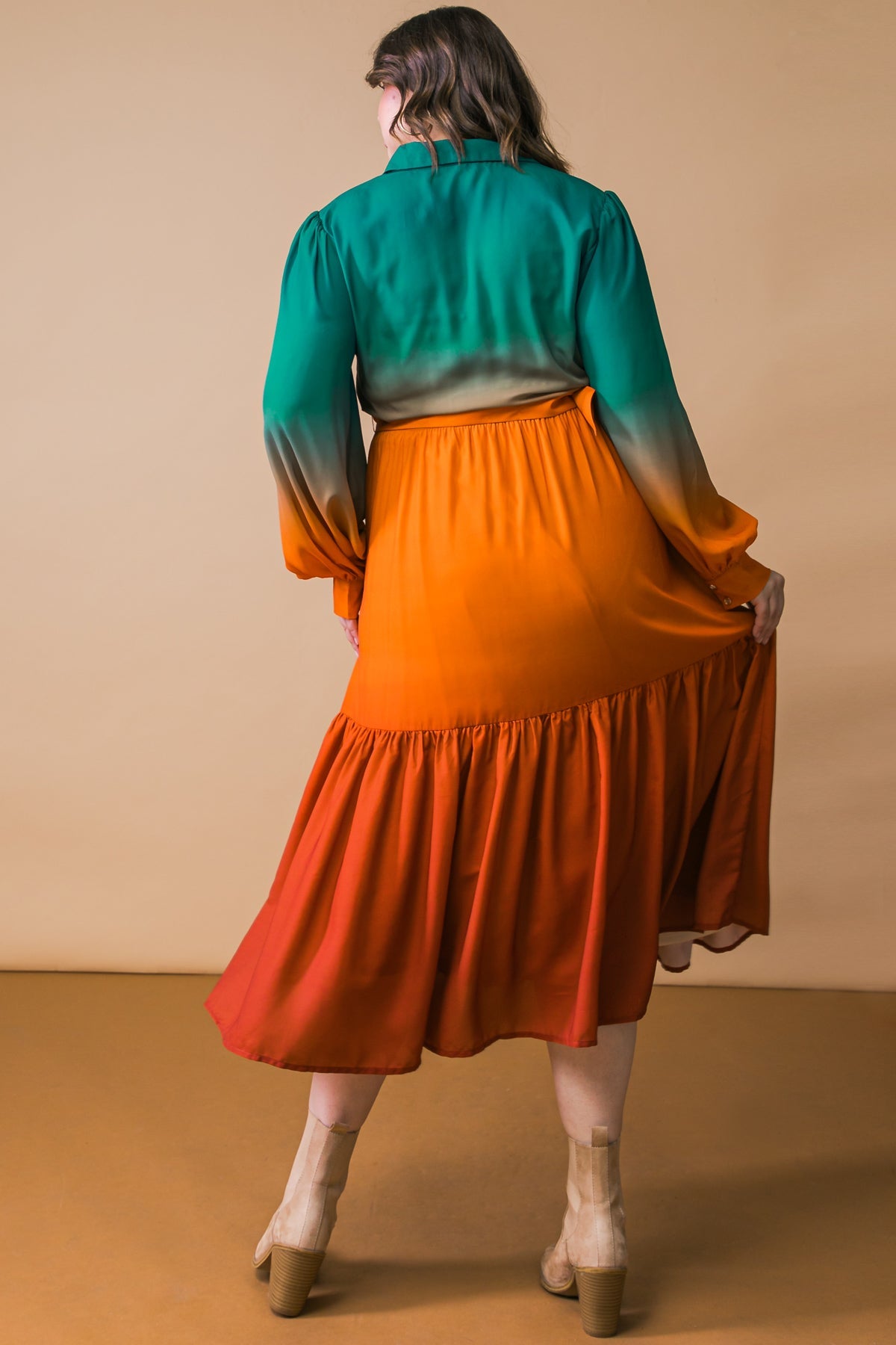 VESTIDO MIDI TEJIDO IMPRESIONANTE