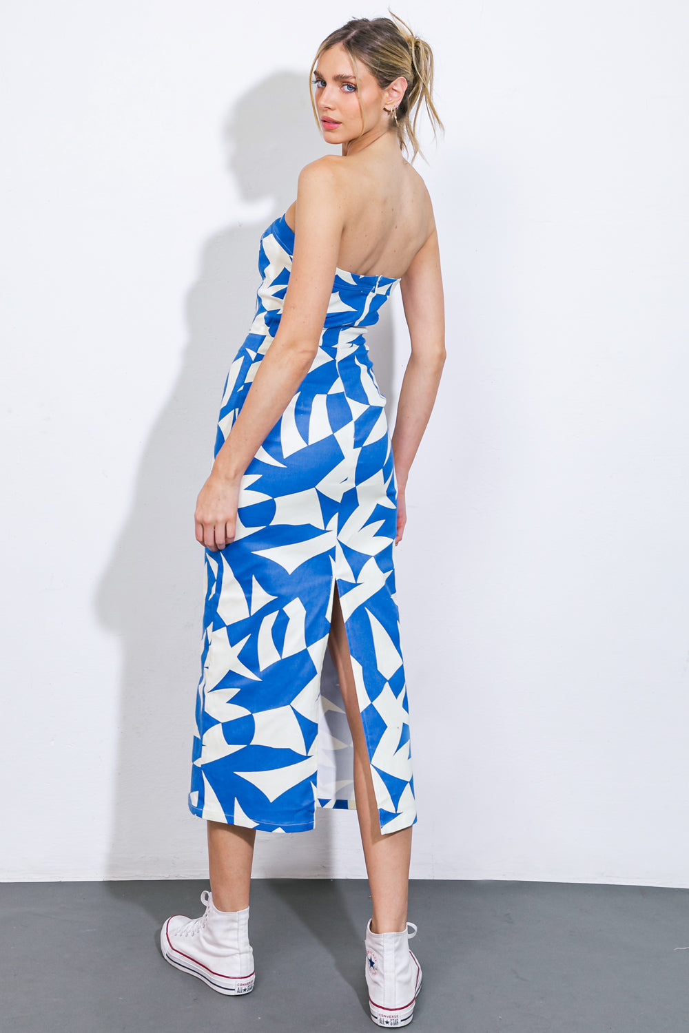 PICKING PETALS WOVEN MIDI DRESS - MaraFormigone