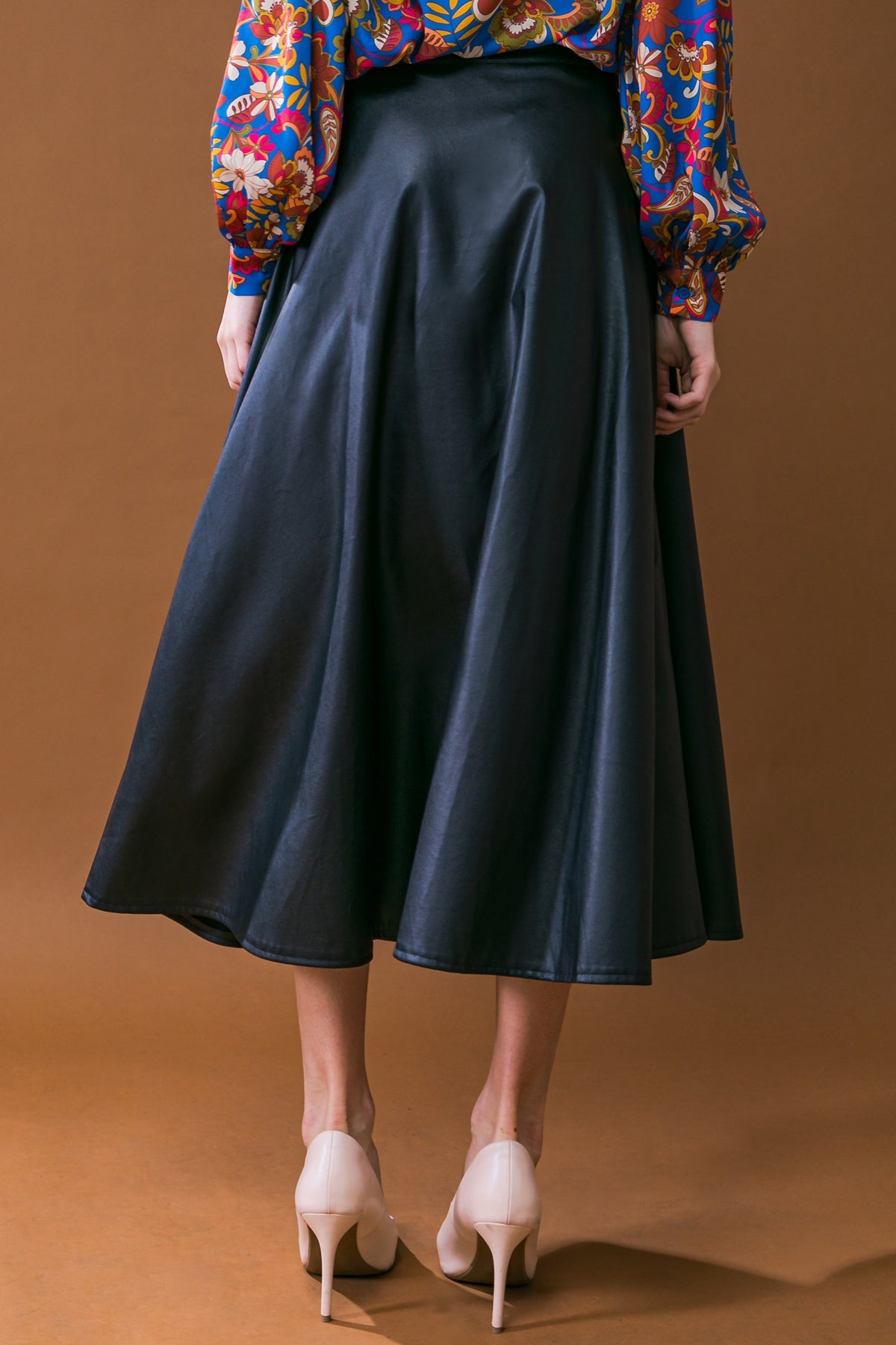 MOONLIT LOVE FAUX LEATHER MIDI SKIRT - MaraFormigone