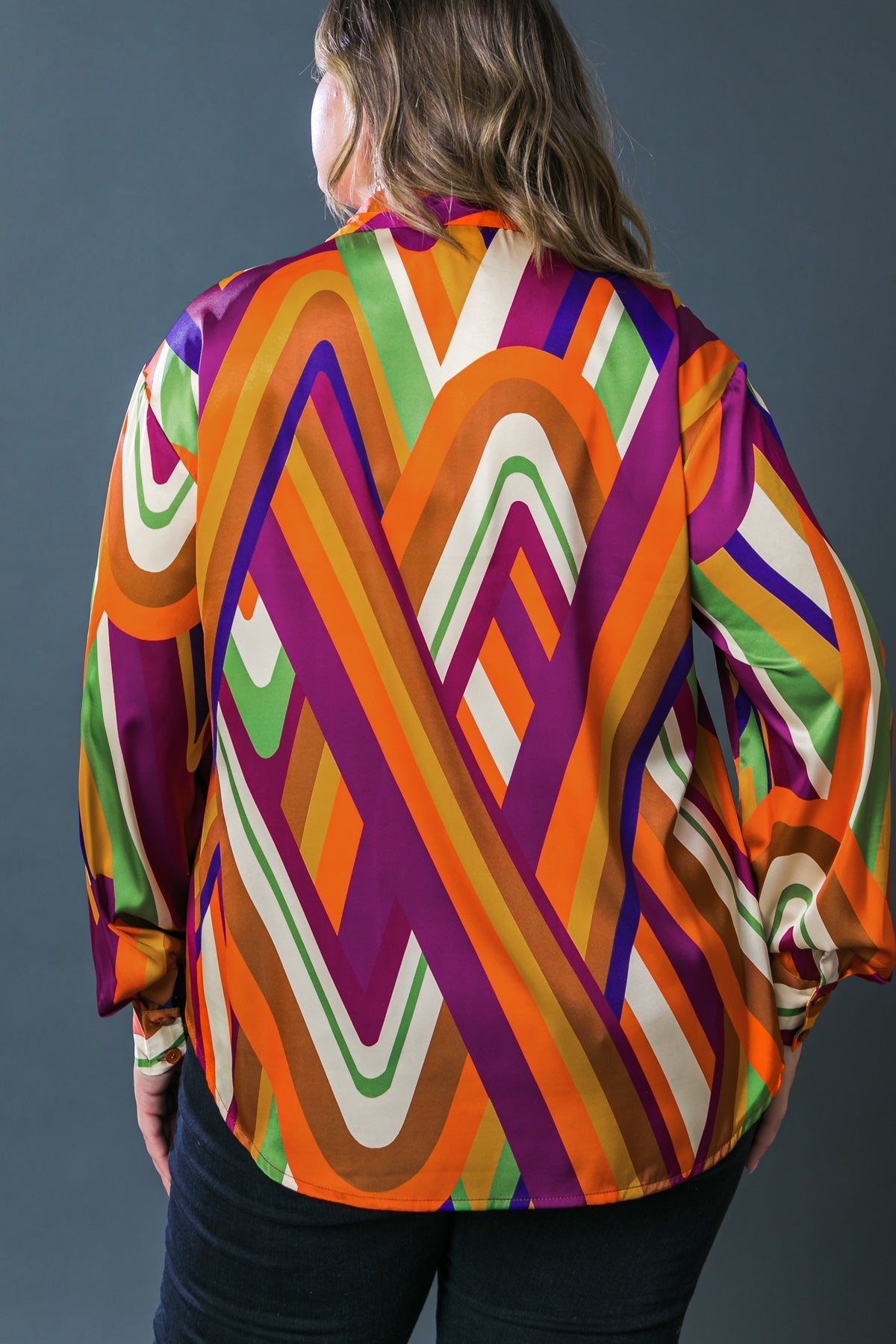 BLUSA DE TECIDO ESPECIAL