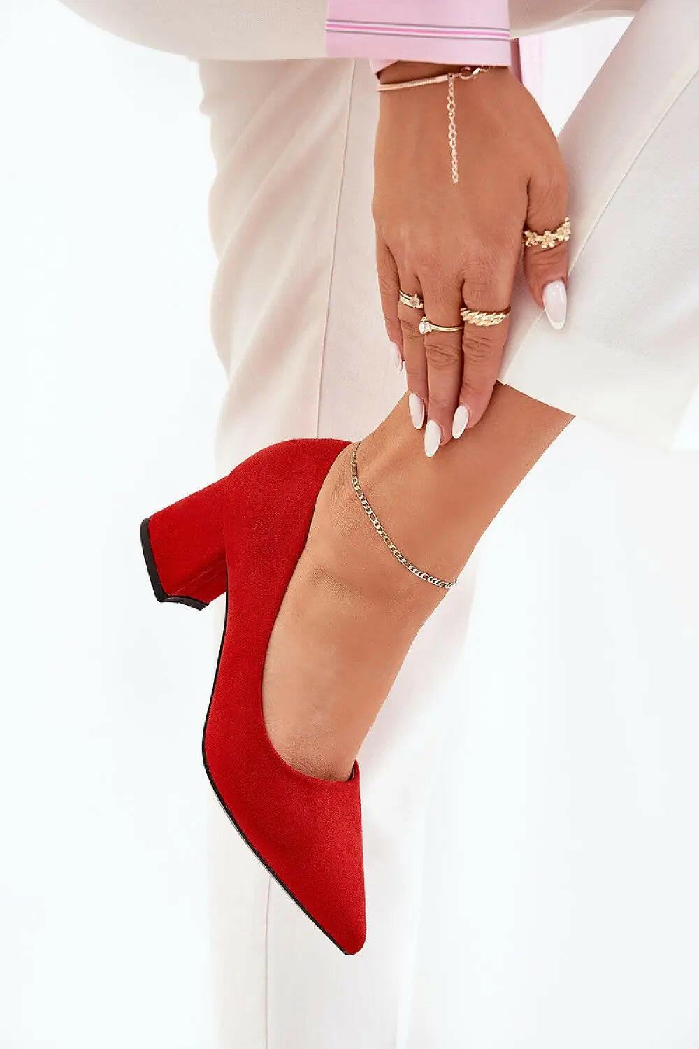 Block heel pumps Step in style.