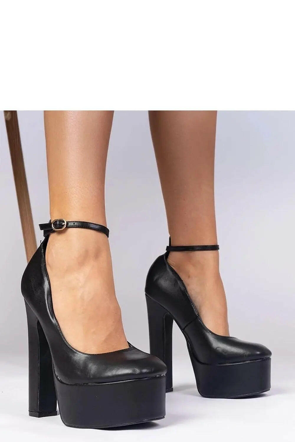 Block heel pumps PRIMO.