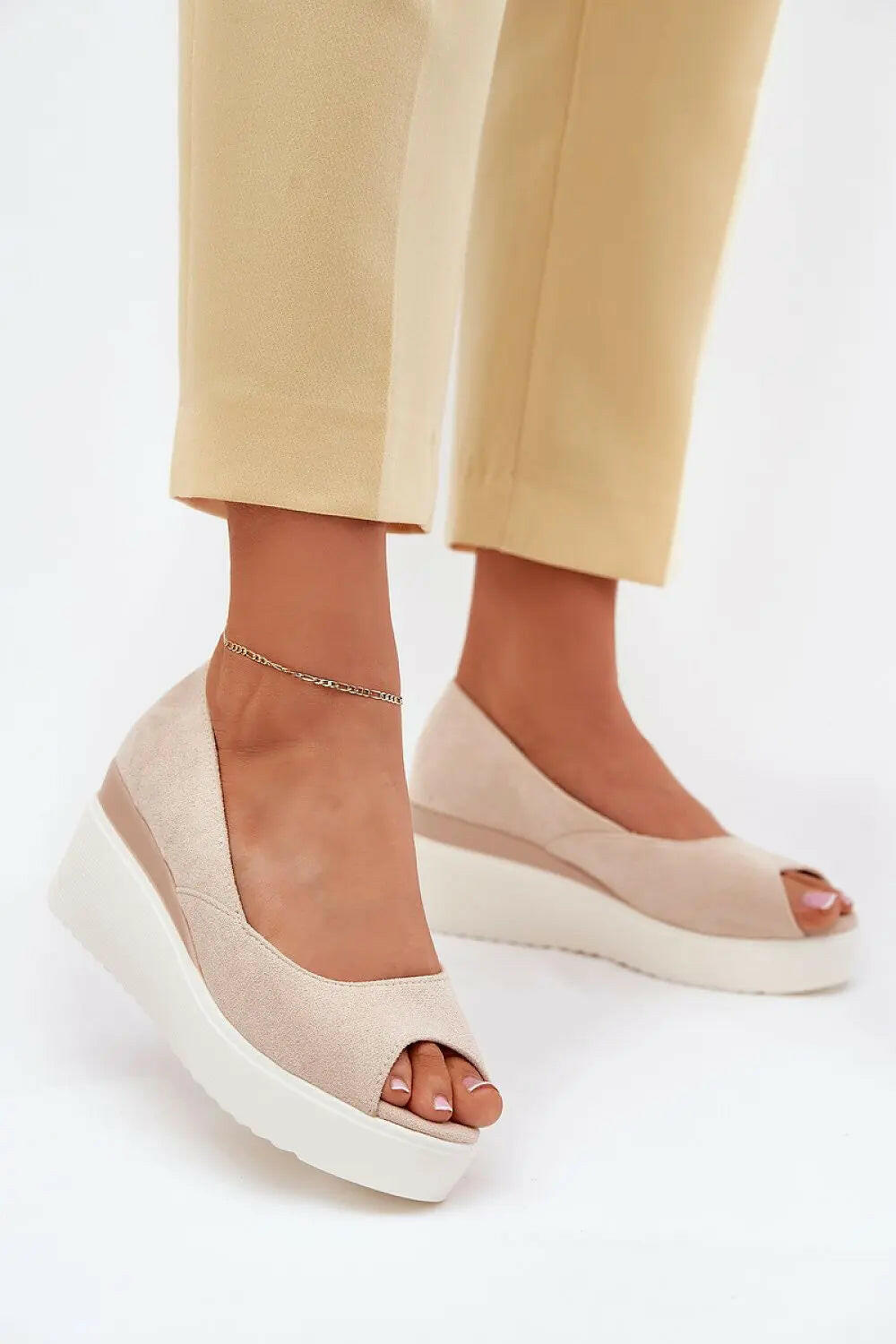 Buskin Step in style.