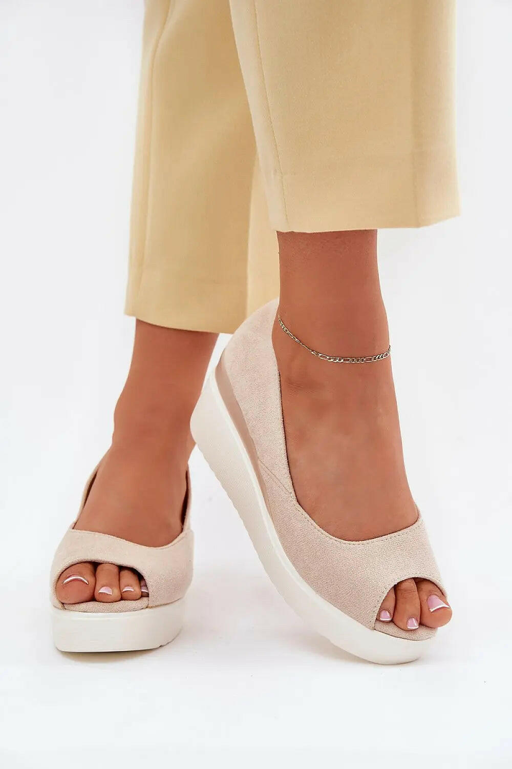 Buskin Step in style.