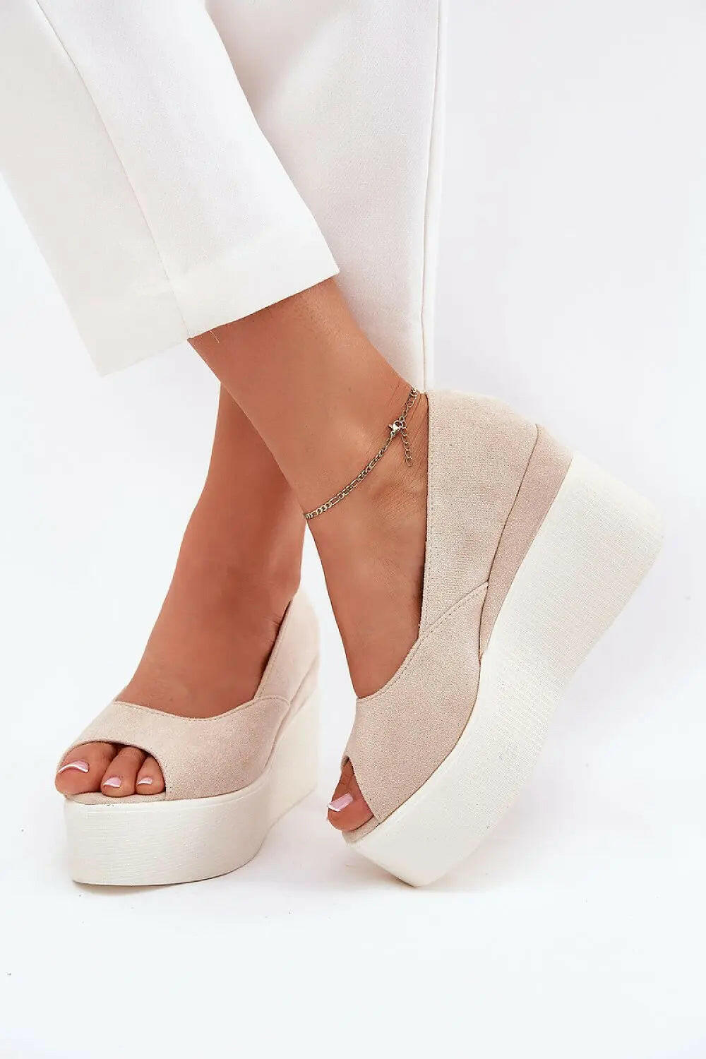 Buskin Step in style.