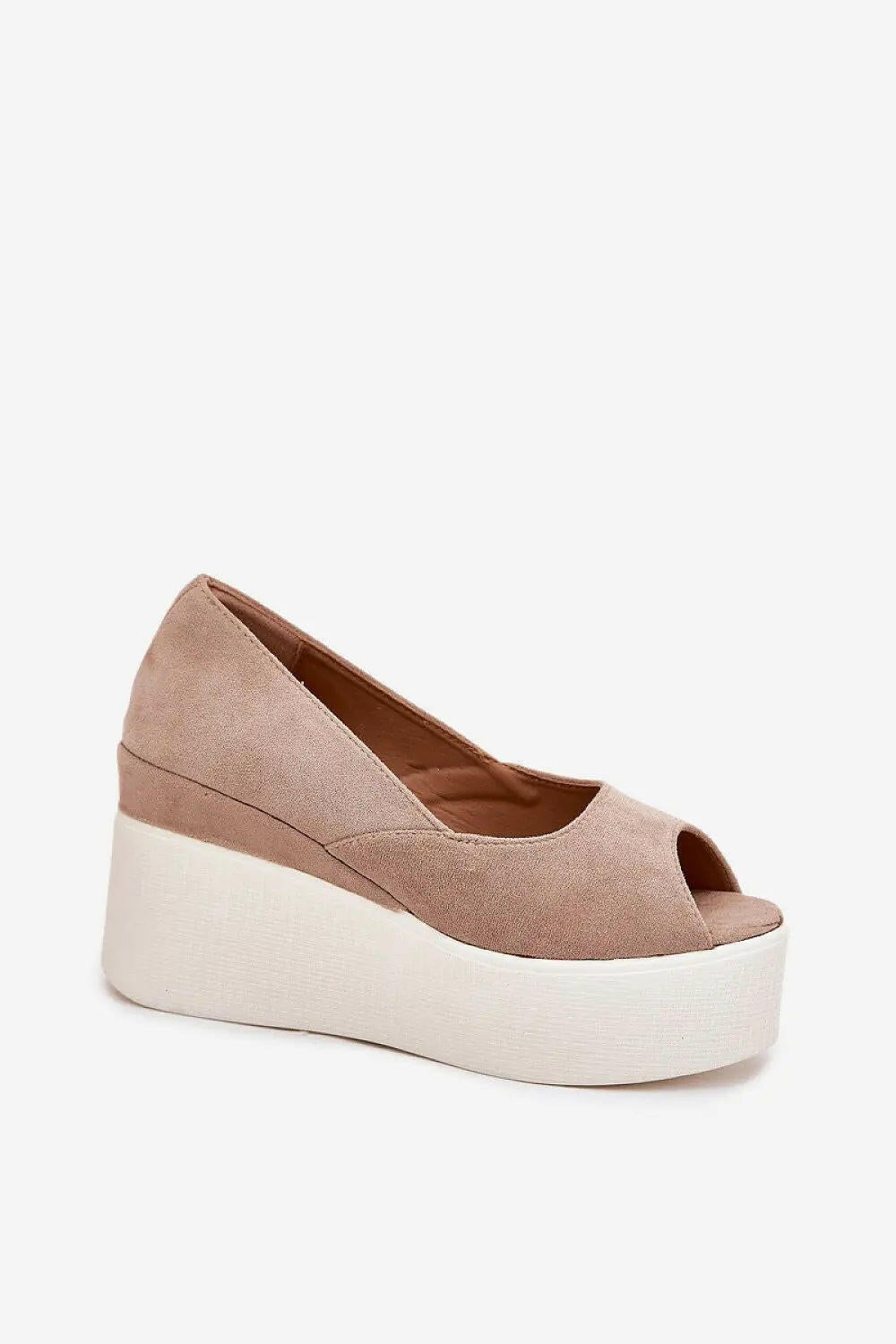 Buskin Step in style.
