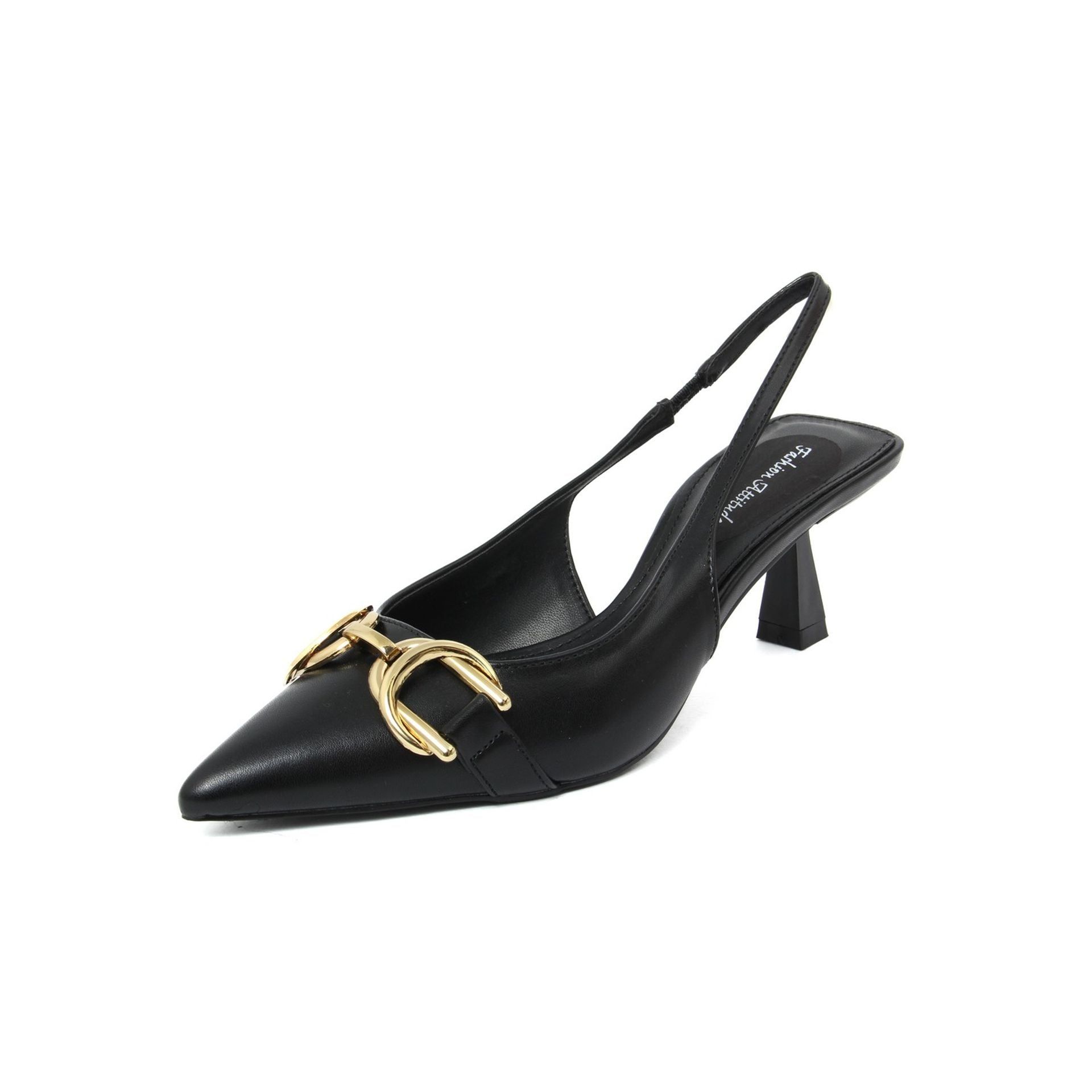 Sandalias con actitud de moda 