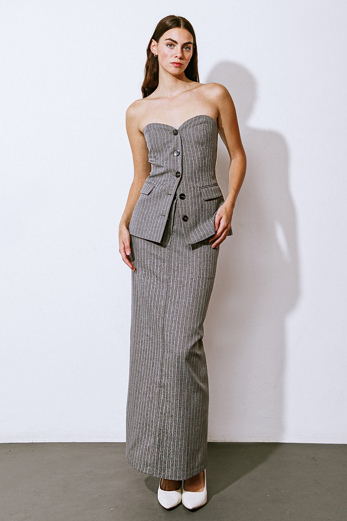 SAIA MIDI DE TECIDO PLANO, SEM ÚNICAS COISAS