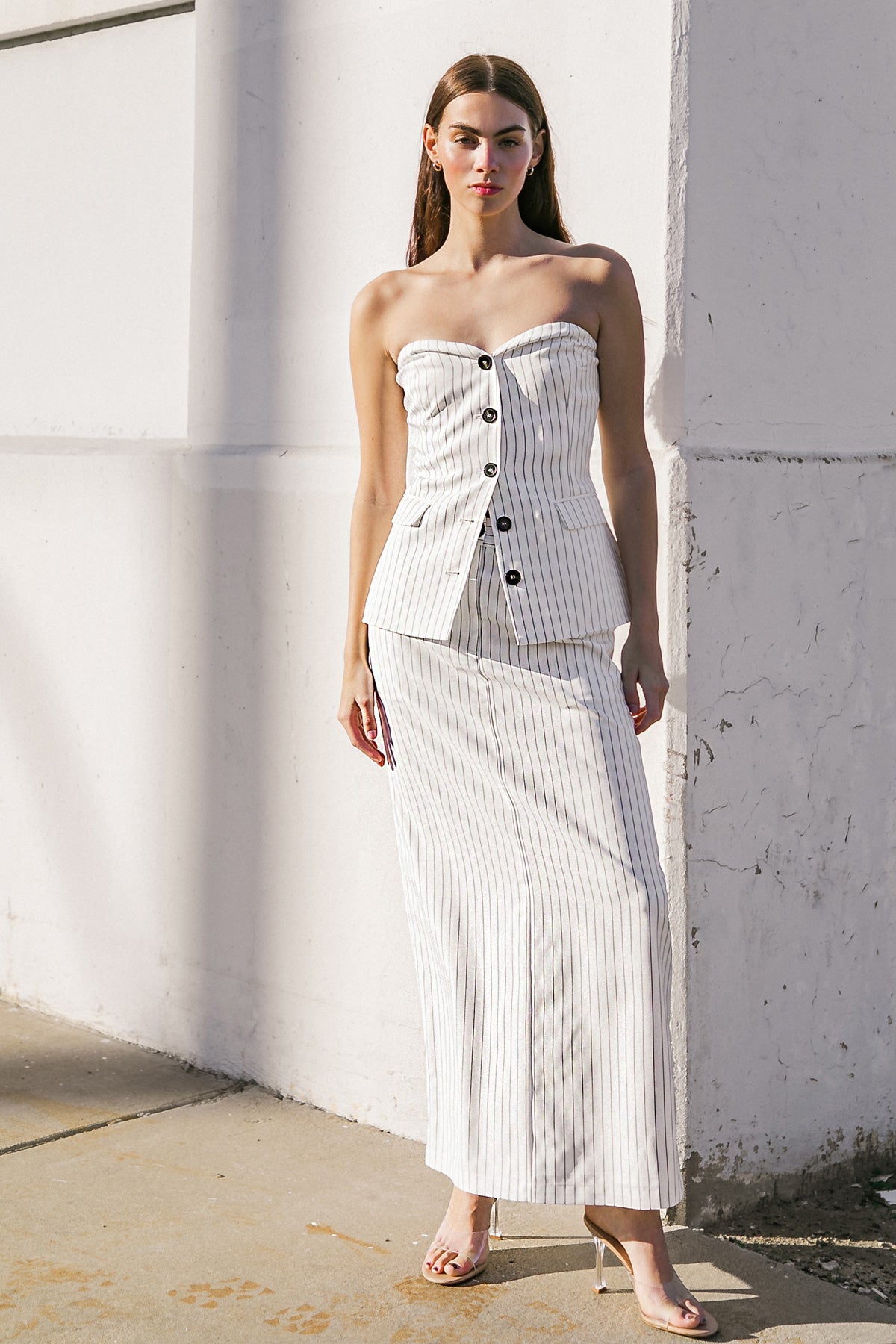 BLUSA DE TECIDO SEM ÚNICAS