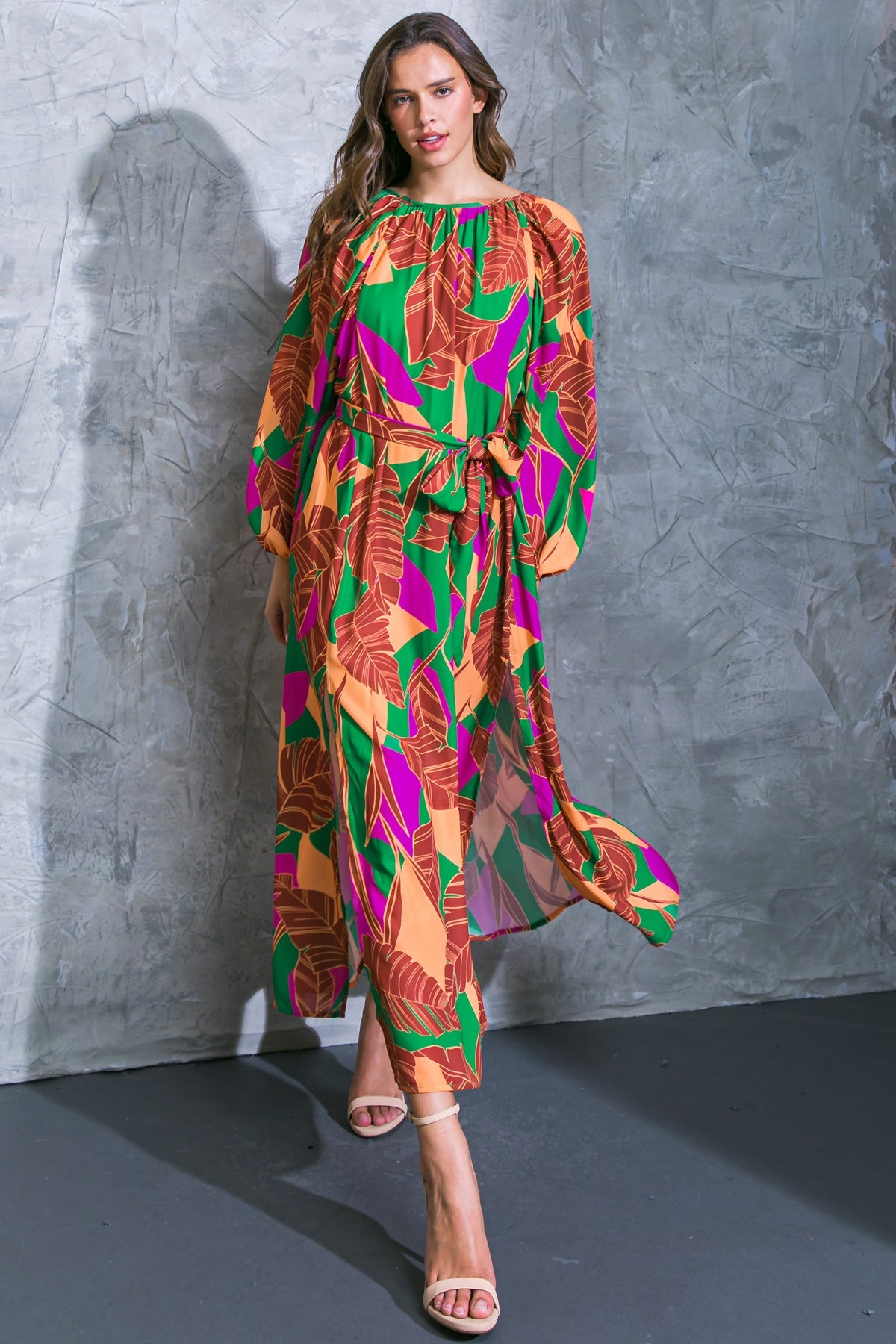 APRESENTE O CHIQUE VESTIDO MIDI DE TECIDO