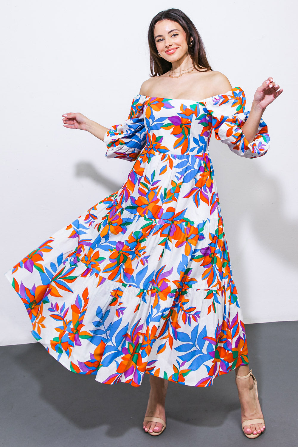 VESTIDO MIDI DE TECIDO TECIDO QUE TE FAZ SENTIR OTIMISMO