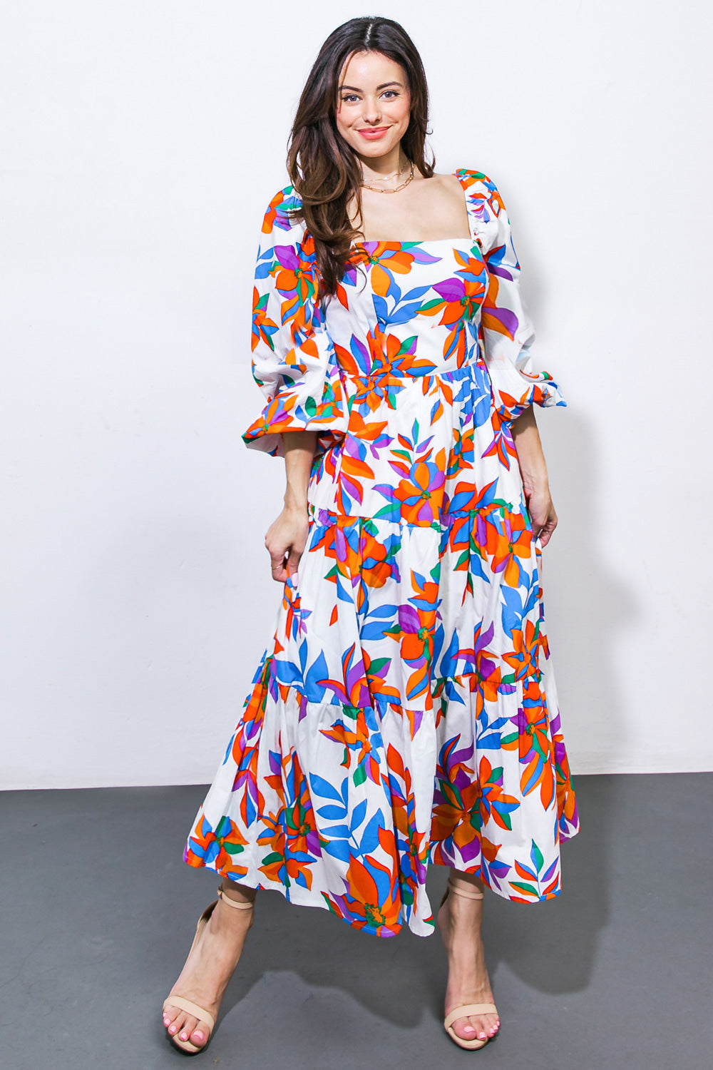 VESTIDO MIDI DE TECIDO TECIDO QUE TE FAZ SENTIR OTIMISMO