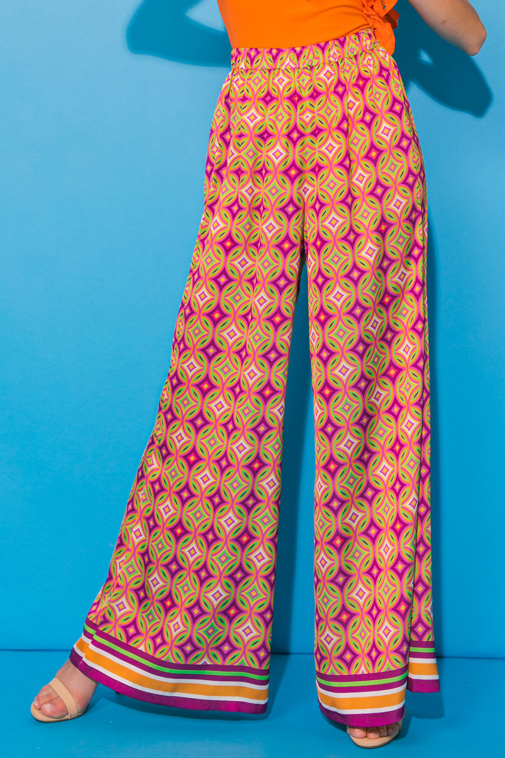 PANTALONES TEJIDOS DE REGRESO A LA CIUDAD