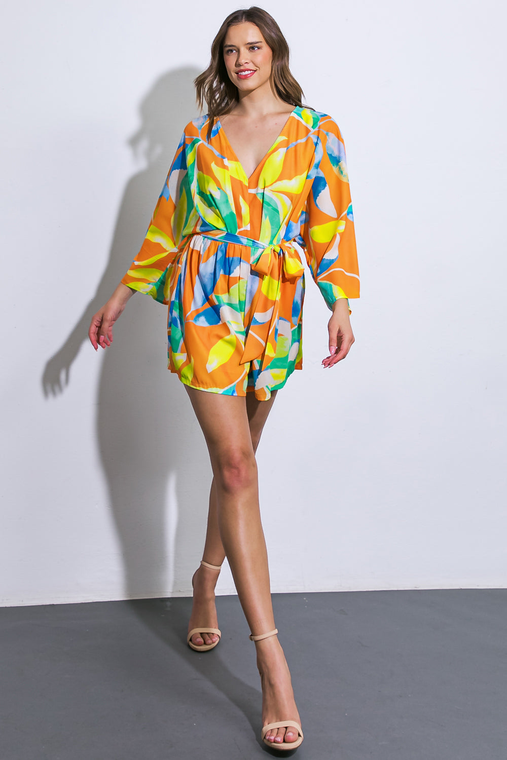 MONO DE TEJIDO PARA LA HORA DE SALIR