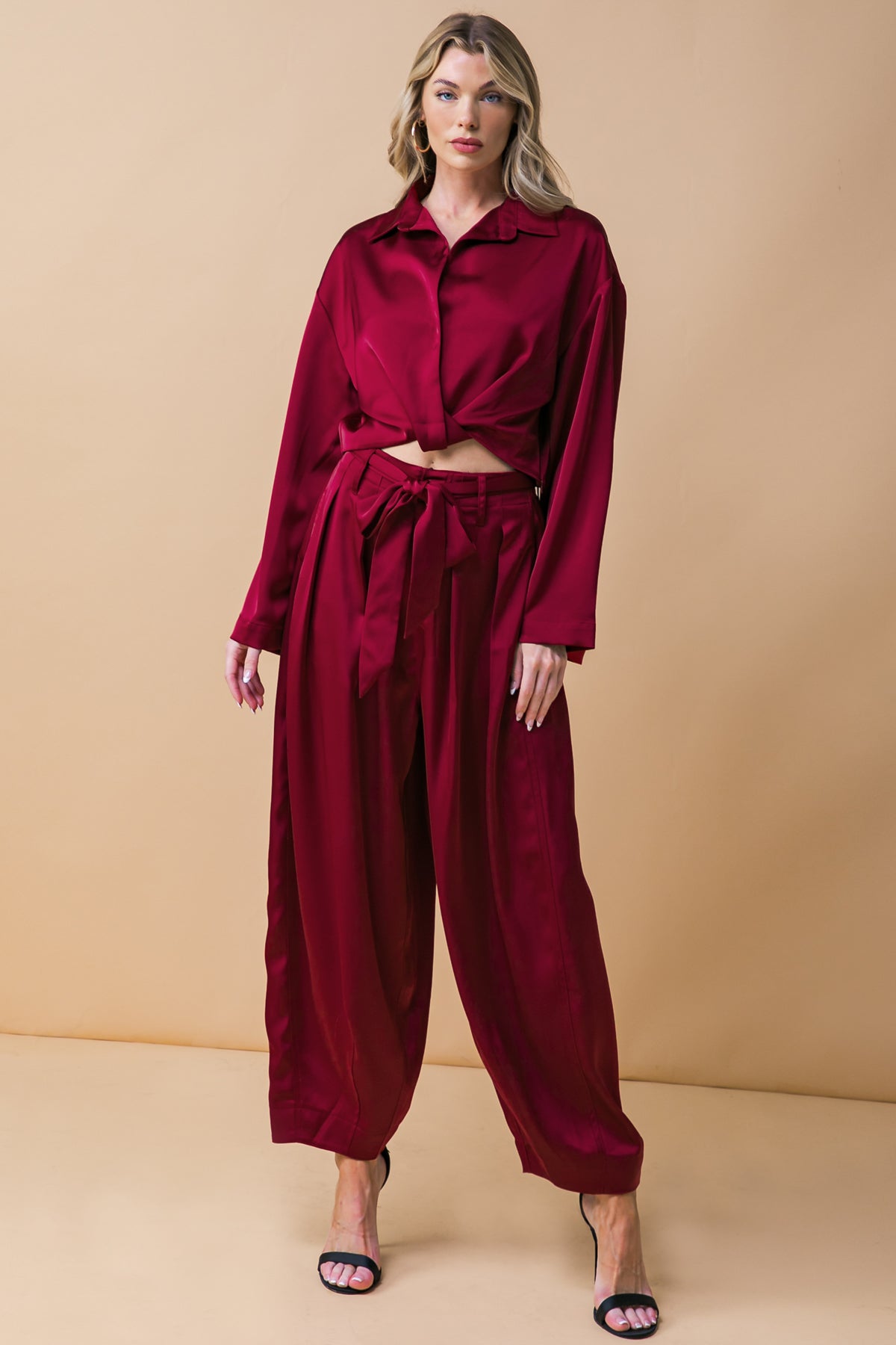 POWERFUL CHARM WOVEN SATIN PANTS - MaraFormigone