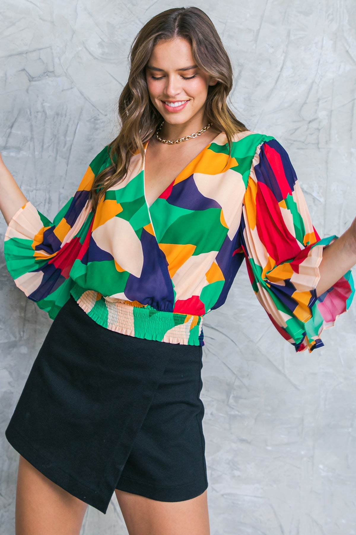 LUCIENDO MI MEJOR BLUSA TEJIDA