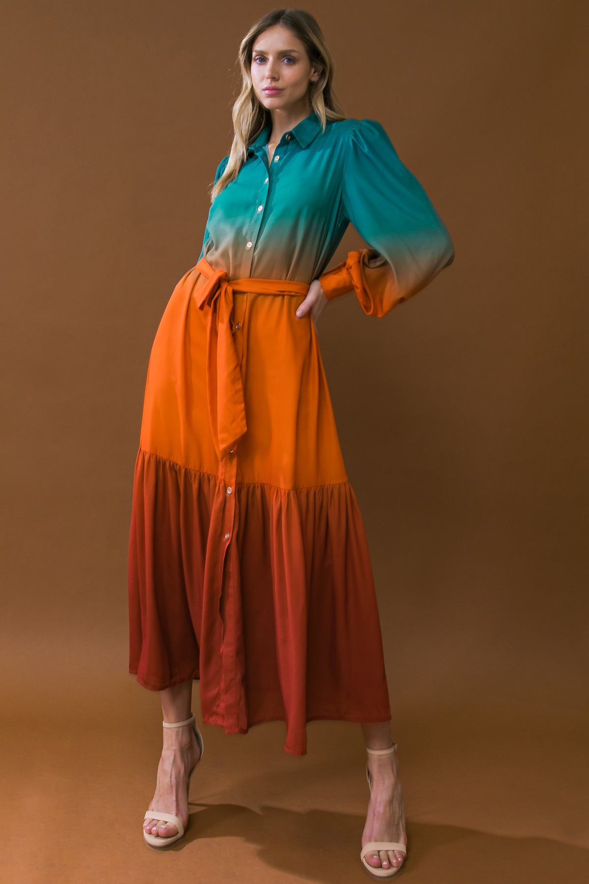 VESTIDO MIDI TEJIDO IMPRESIONANTE