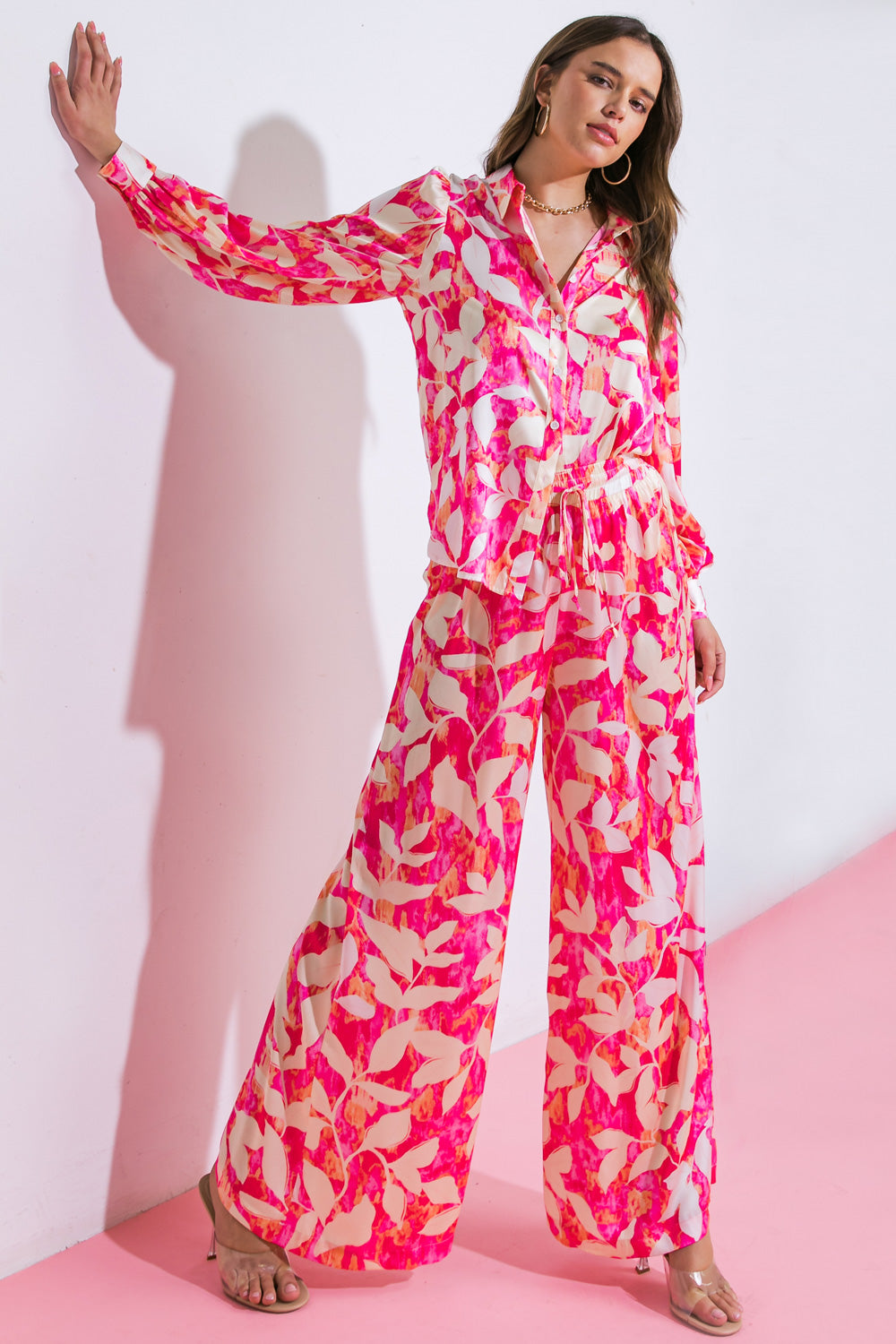 CALÇAS DE TECIDO QUE ME RECUPERAM 