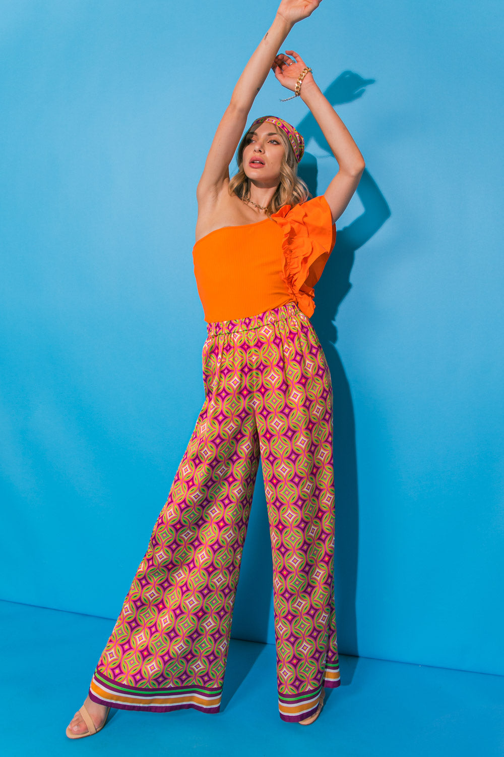 PANTALONES TEJIDOS DE REGRESO A LA CIUDAD